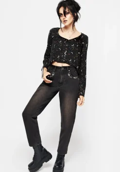 Abundia Embroidered Mom Jeans