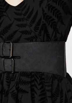 Apricity Paisley Debossed Waist Belt