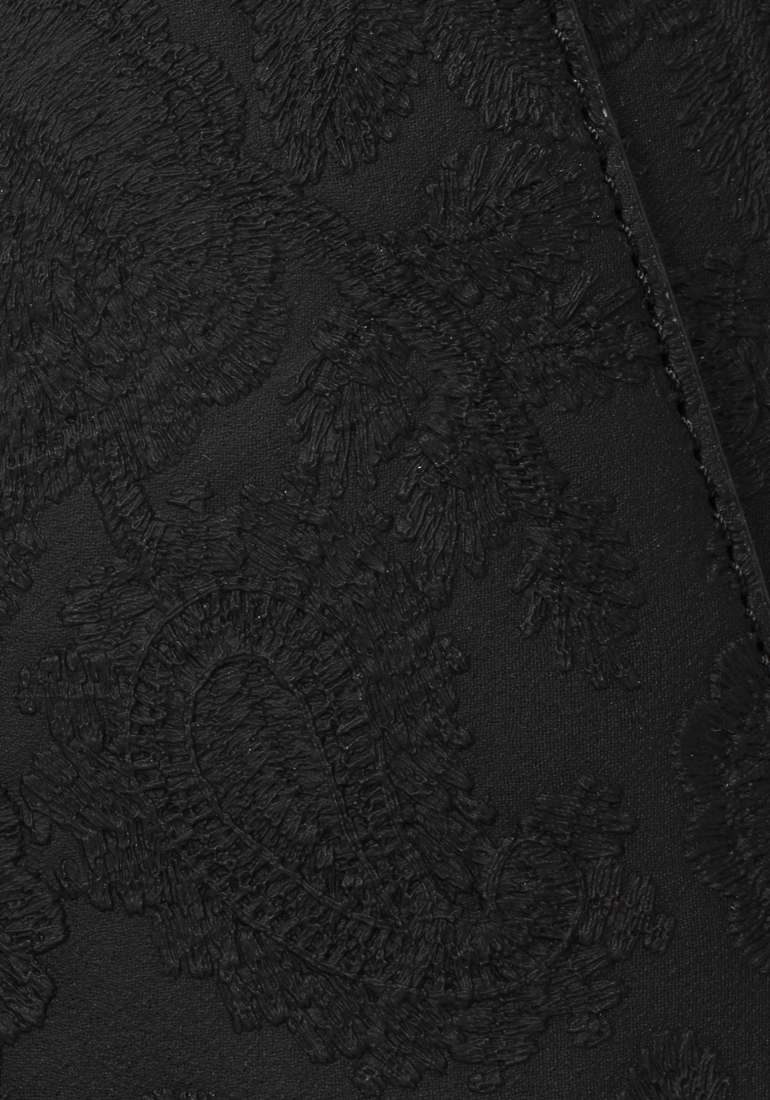 Apricity Paisley Debossed Waist Belt
