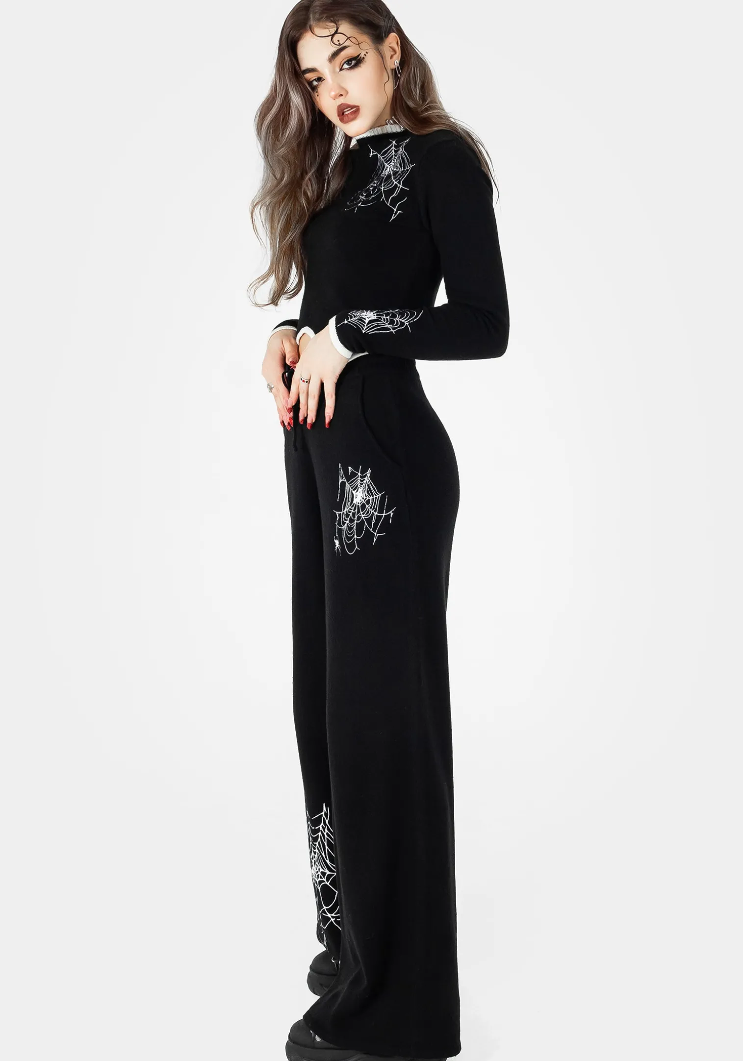 Araneae Embroidered Wide Leg Knit Sweatpants
