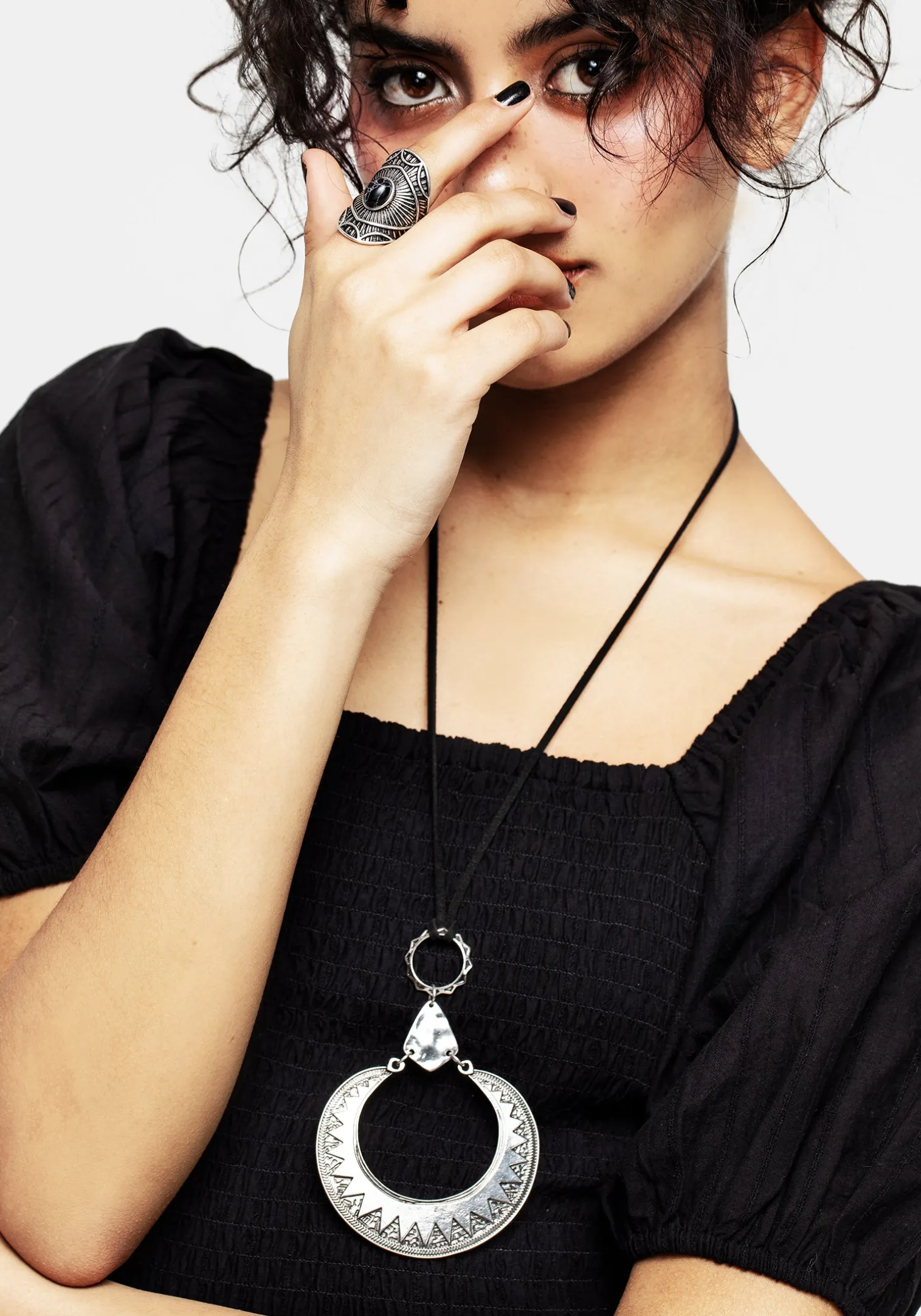 Artemis Ring