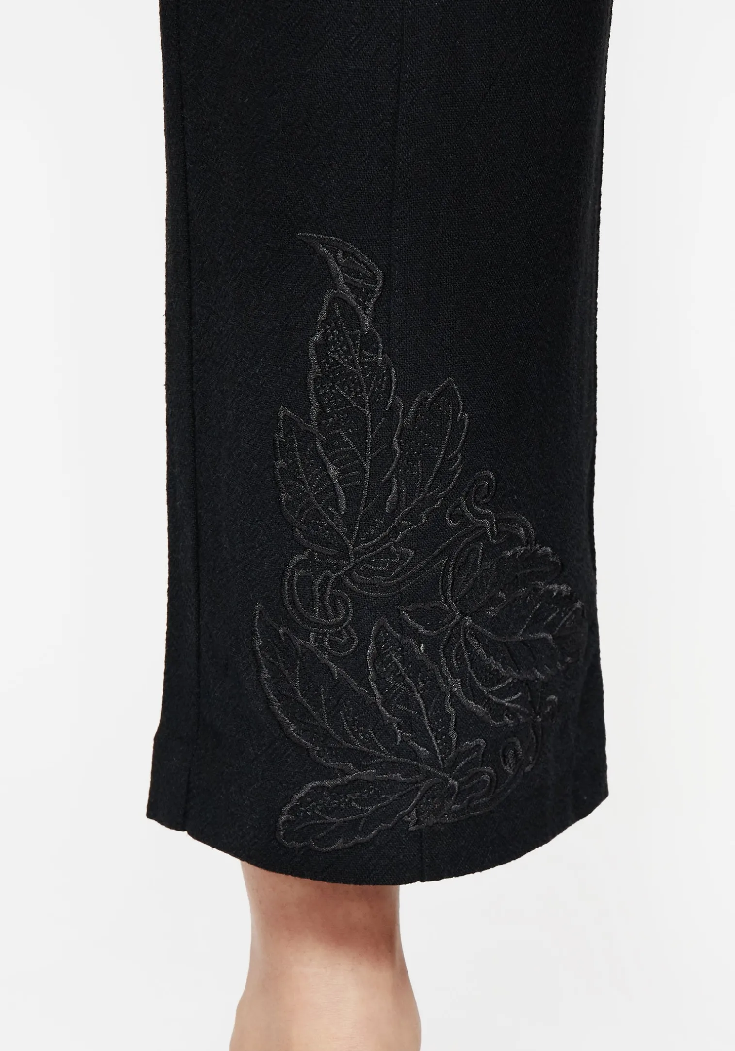Aya Embroidered Linen Blend Balloon Pants