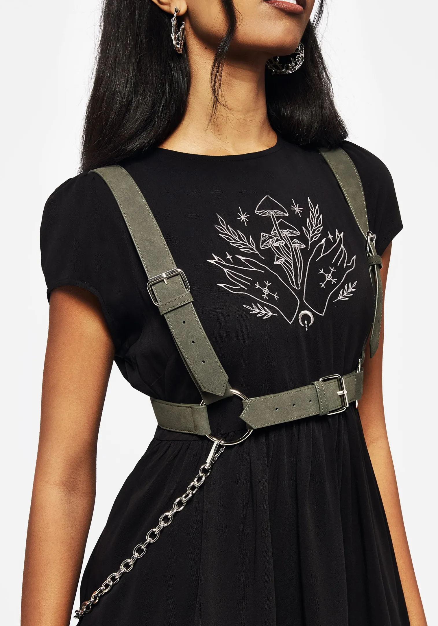 Bellona Chain Harness