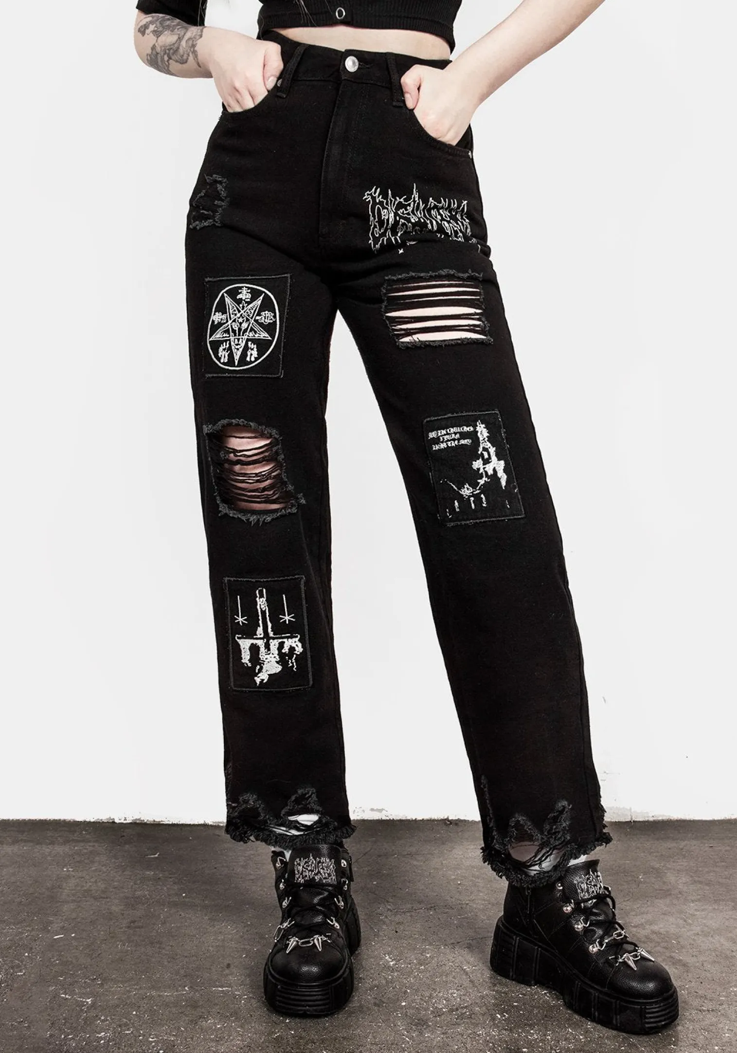 Black Arts Distressed Jeans