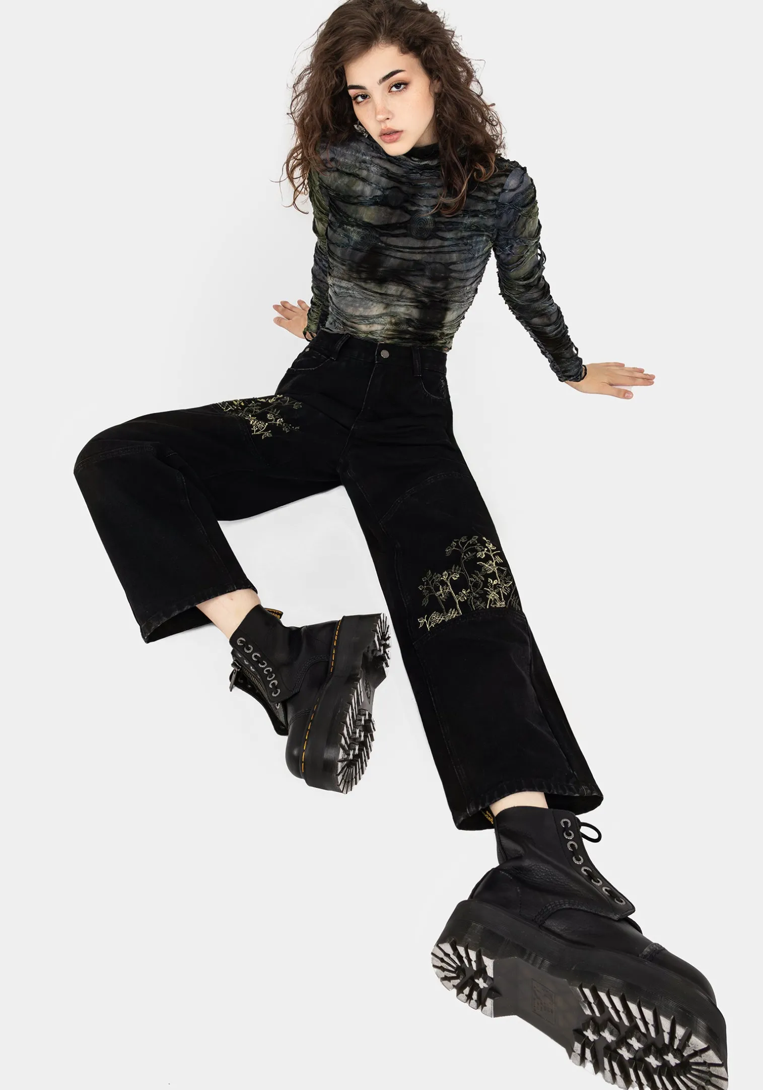 Buckthorn Embroidered Denim Barrel Leg Jeans