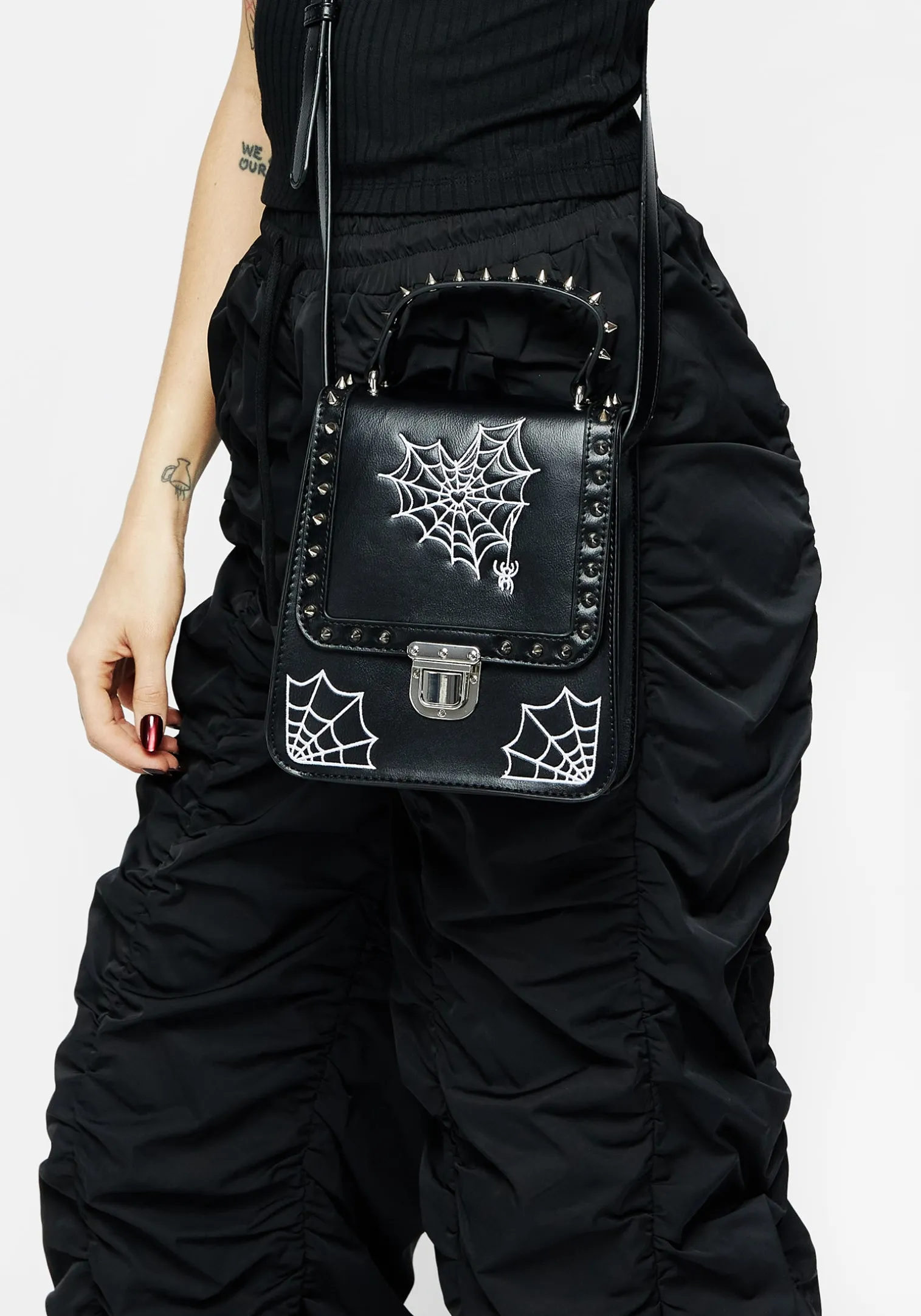 Catch Feelings Crossbody Satchel Bag - Black