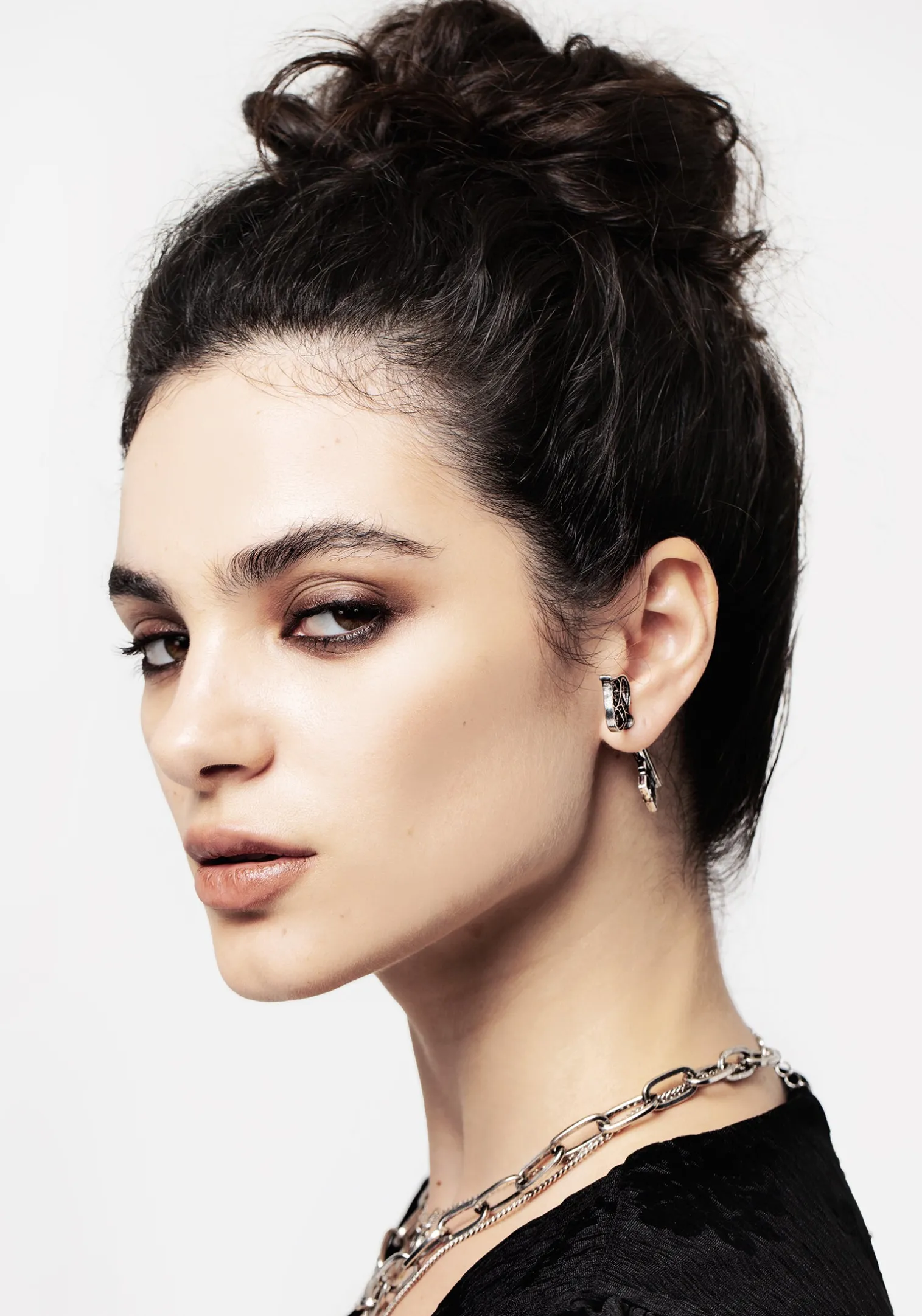Claustrum Gothic Key Earrings