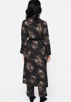 Cleome Floral Spiderweb Dressing Gown