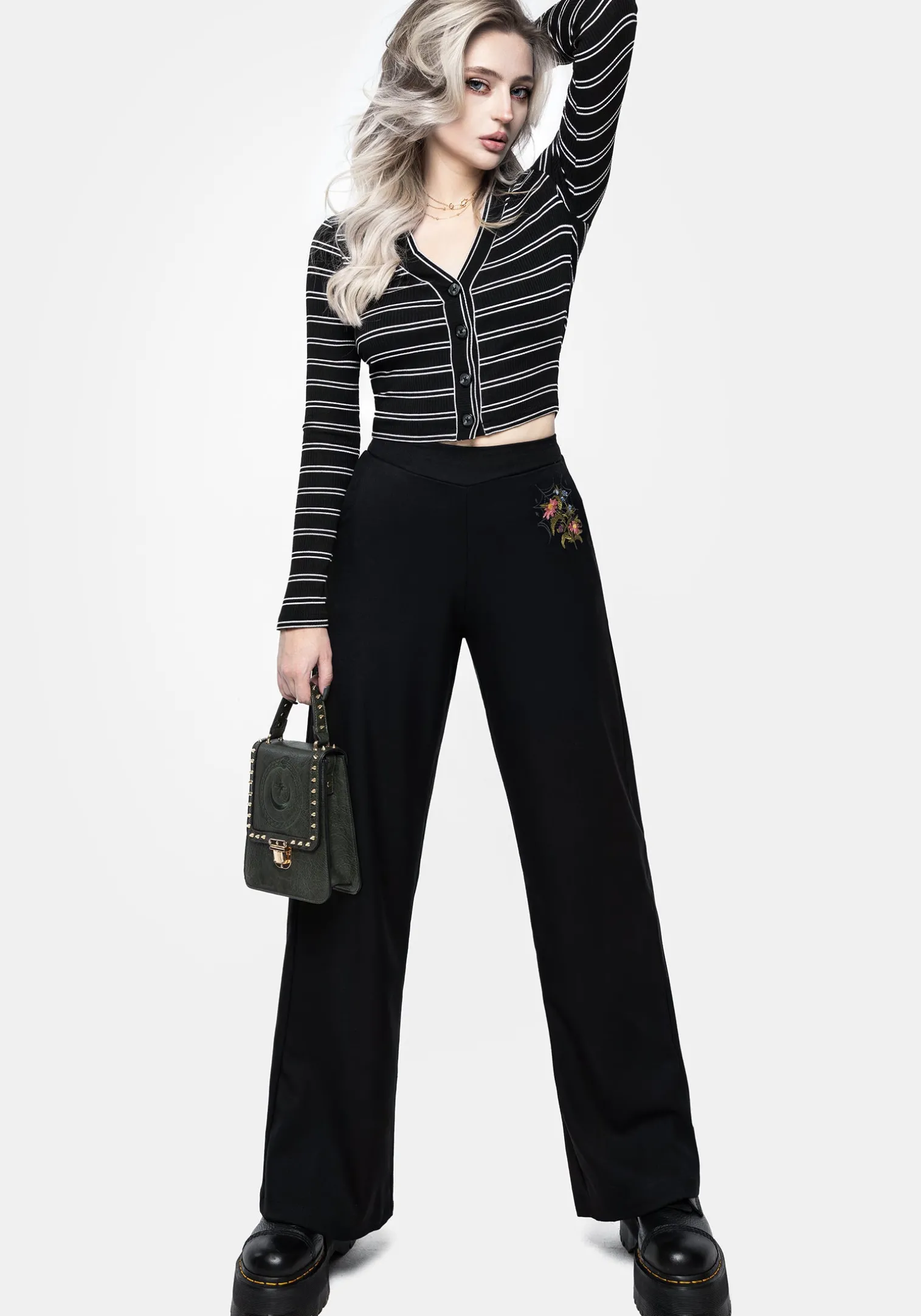 Cleome Floral Spiderweb Embroidered Trousers
