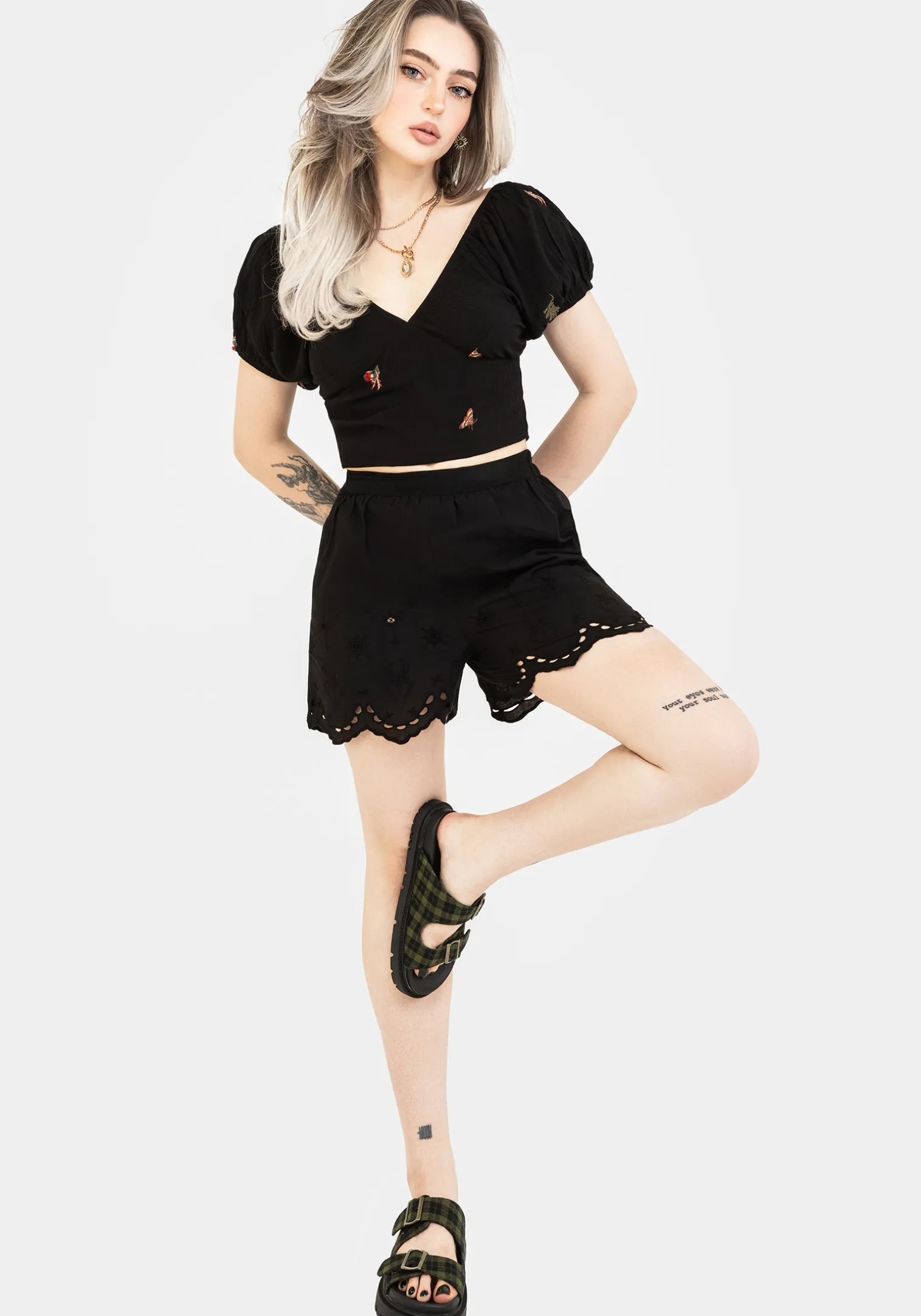Copia Moth Embroidered Cotton Puff Sleeve Top