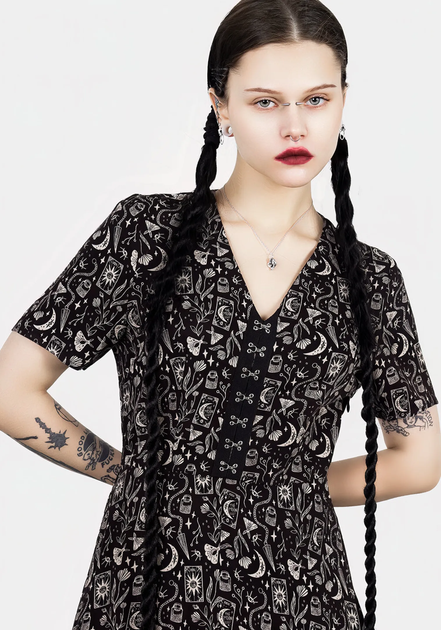 Craft V-neck Midi Dress