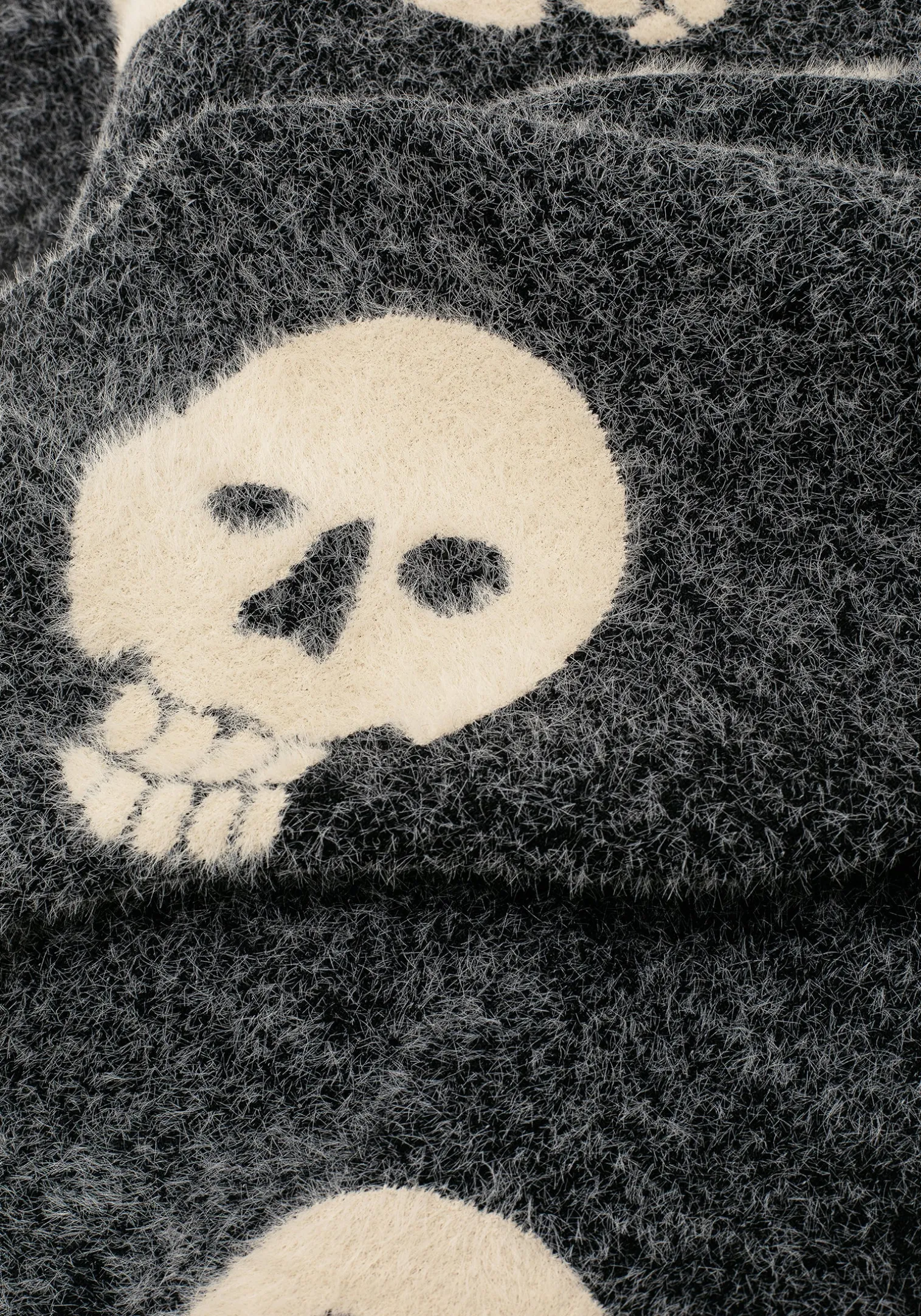 Crania Skull Knit Scarf