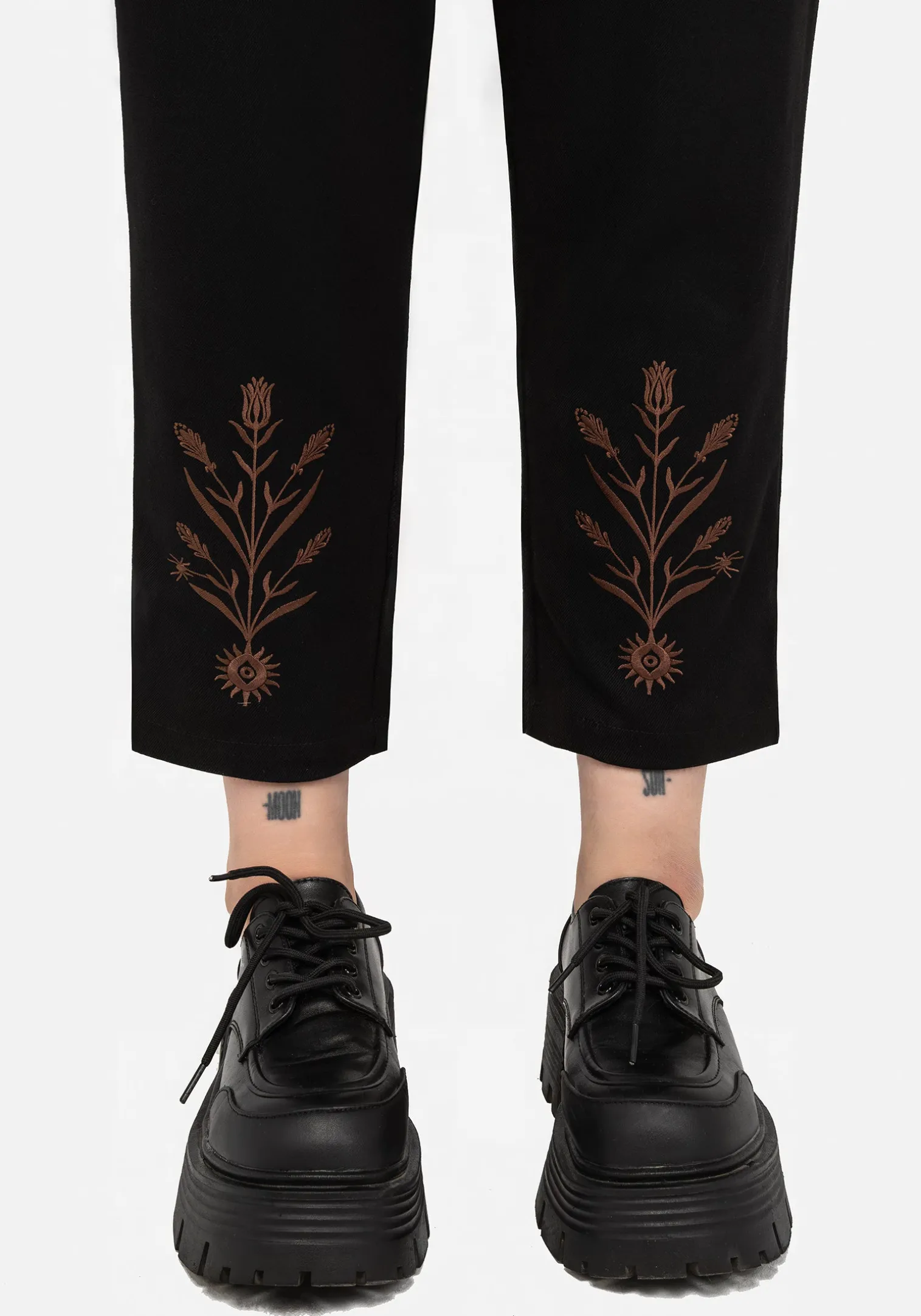 Cybele Embroidered Tapered Trousers