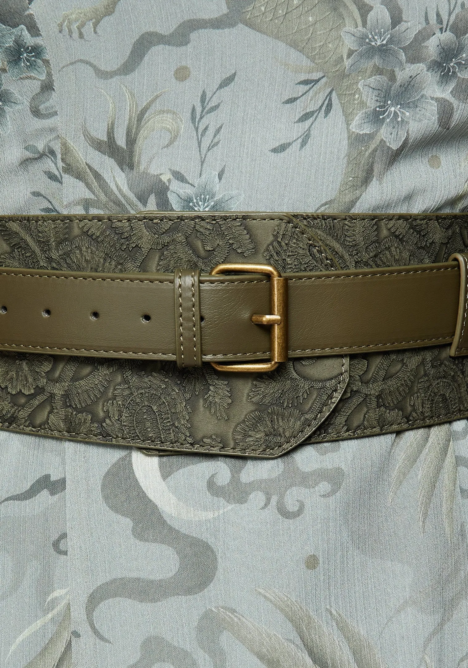 Cypress Paisley Debossed Buckled Waist Belt