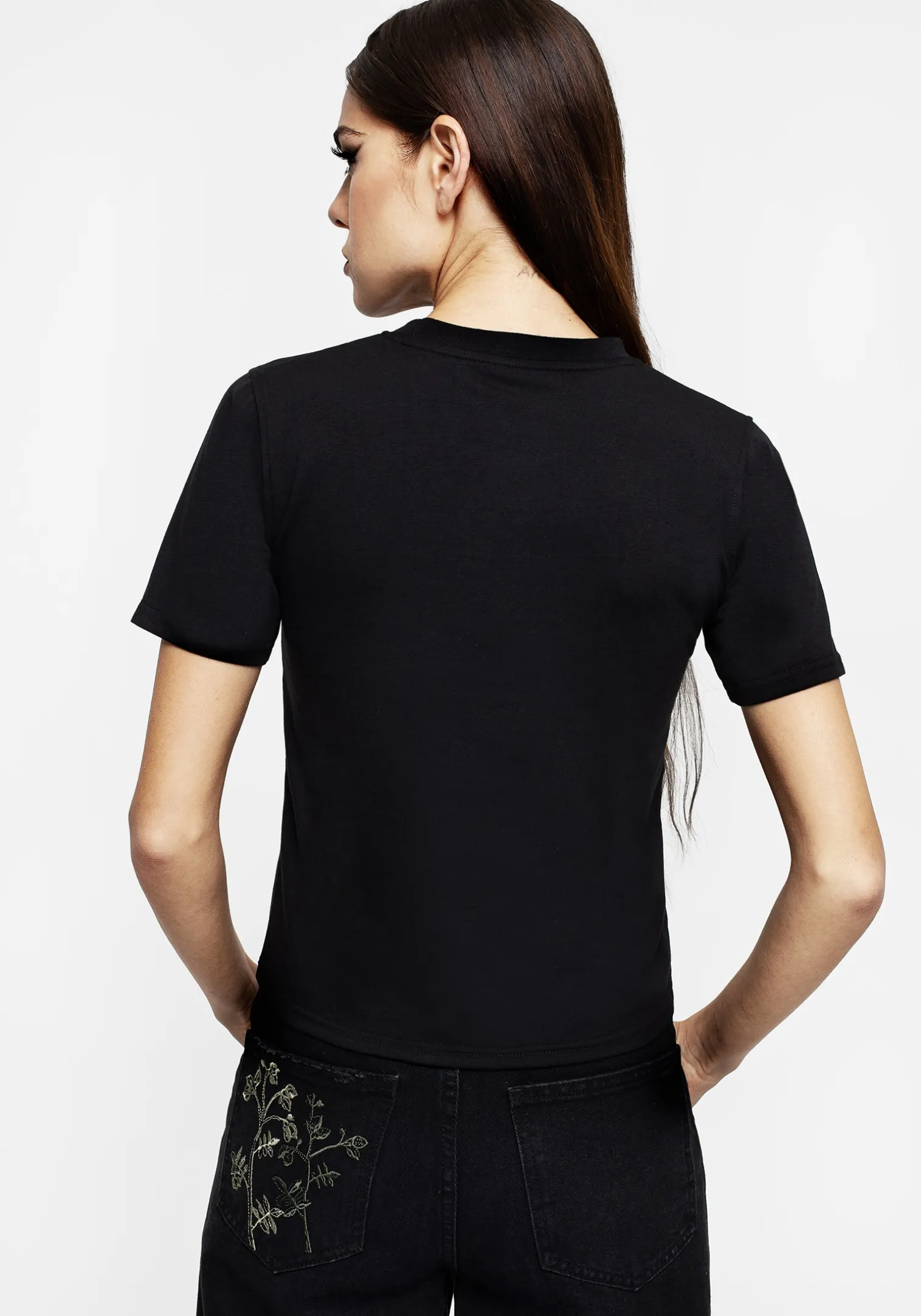 Death Conquers All Floral Skull Embroidered Graphic Crop Tee