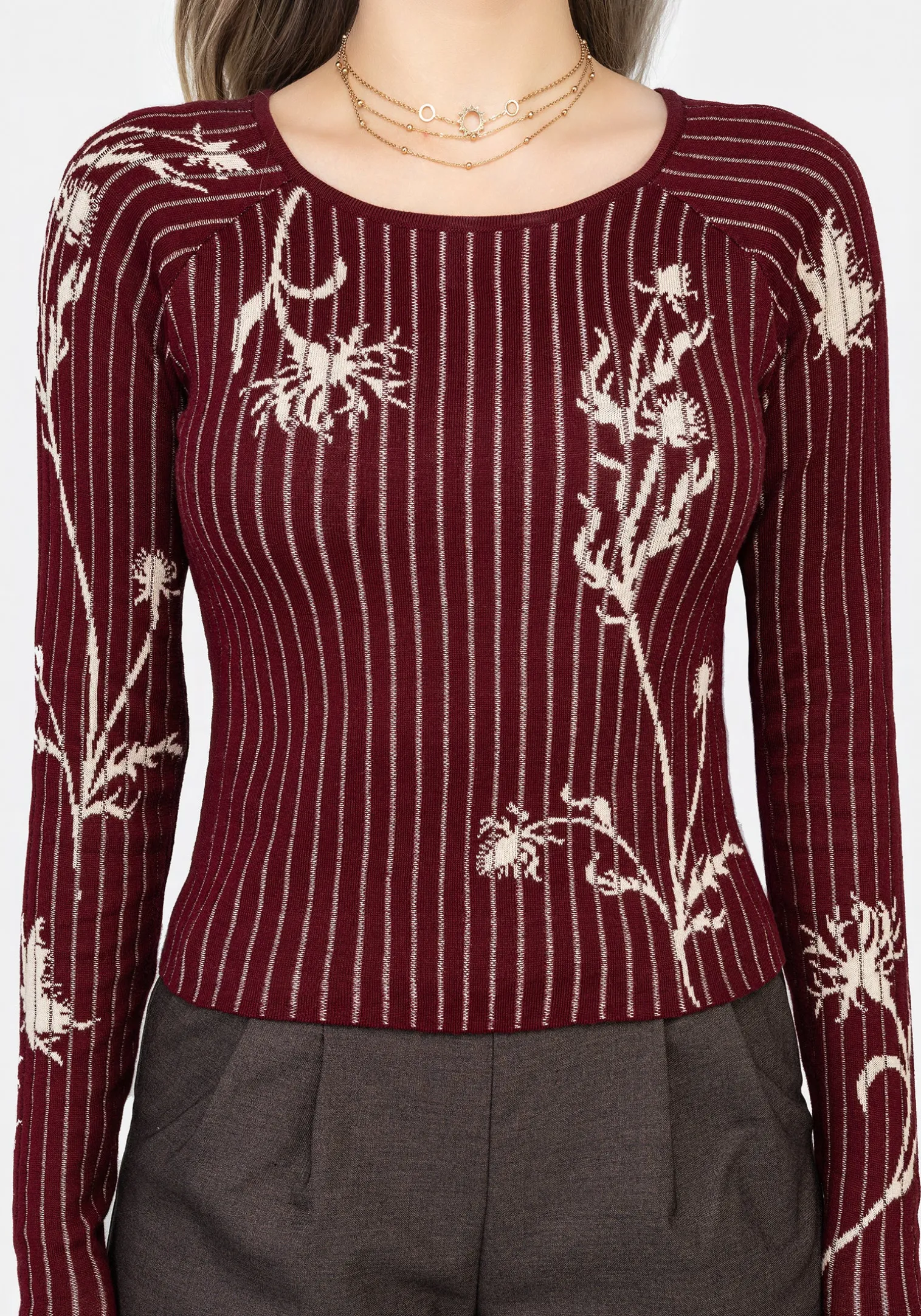 Diastella Floral Jacquard Rib Knit Raglan Sleeve Top - Red