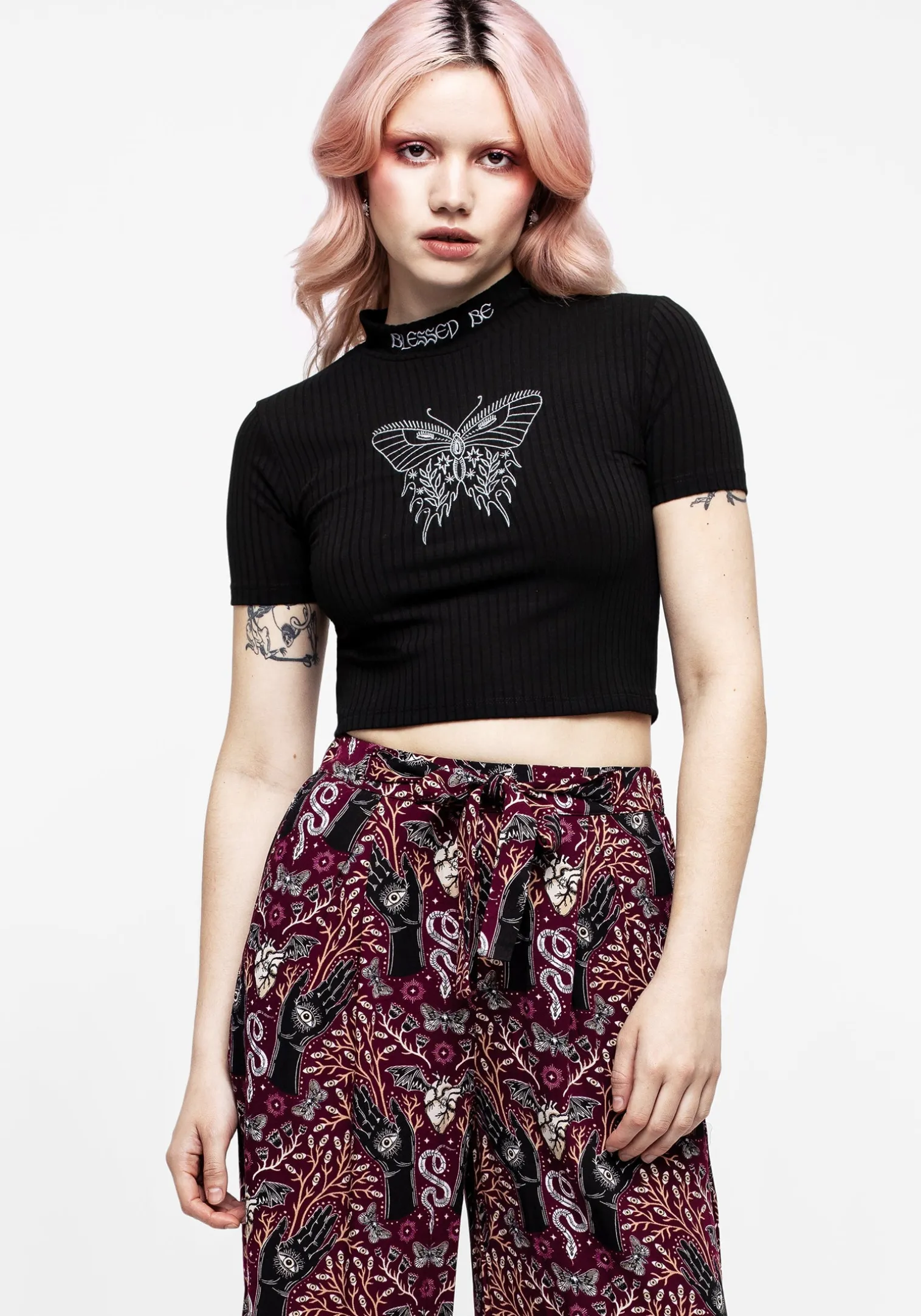 Dolore Rib Embroidered Crop Top