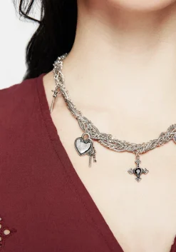 Eilir Twisted Vintage Charm Necklace