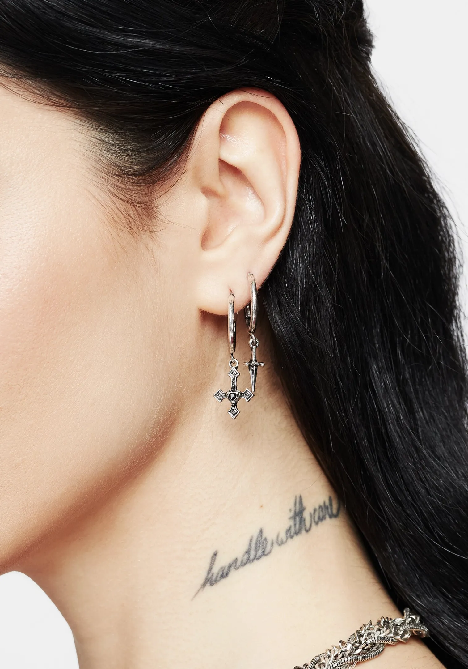 Eilir Twisted Vintage Charm Hoops Set
