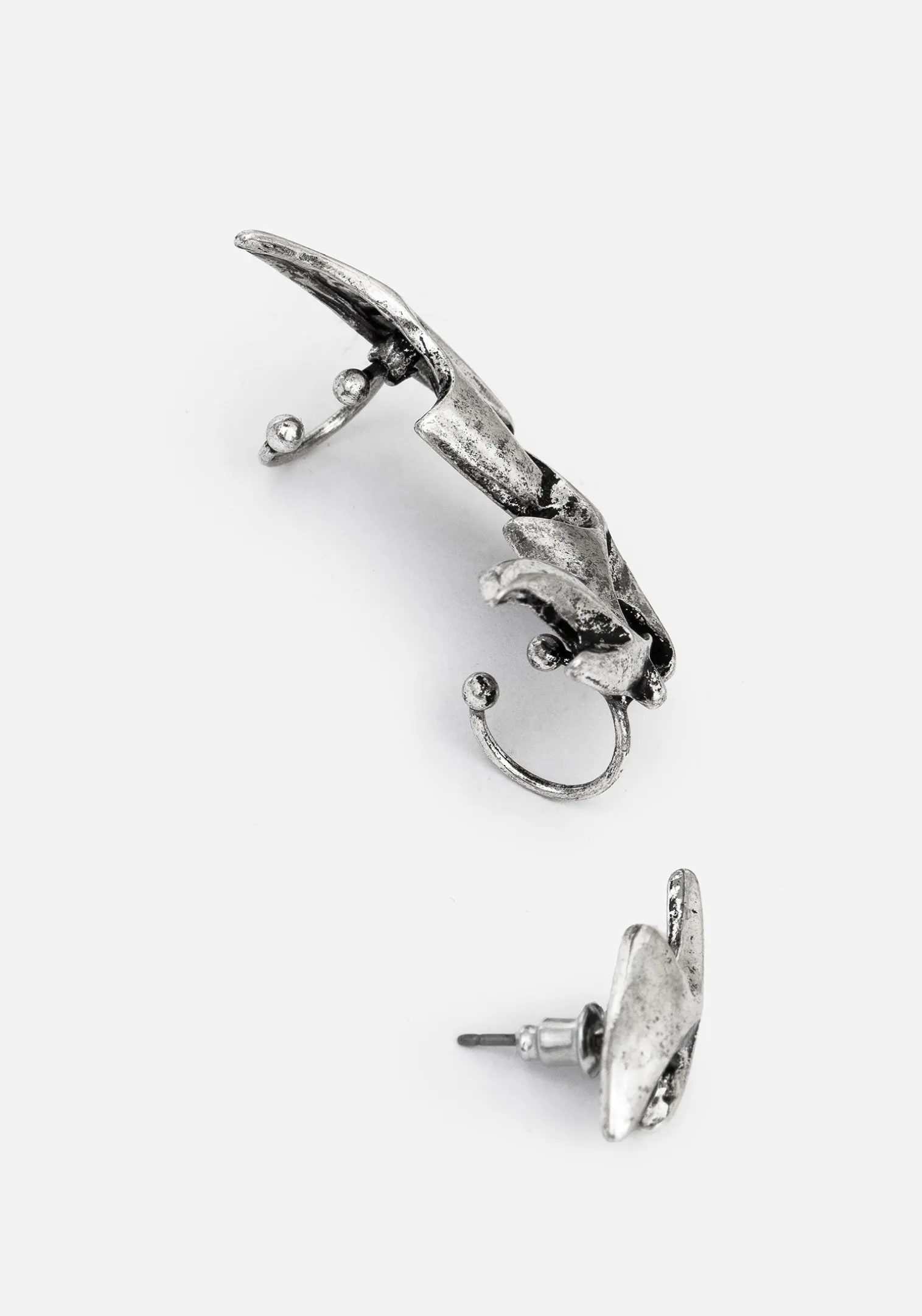 Elva Cuff Earring
