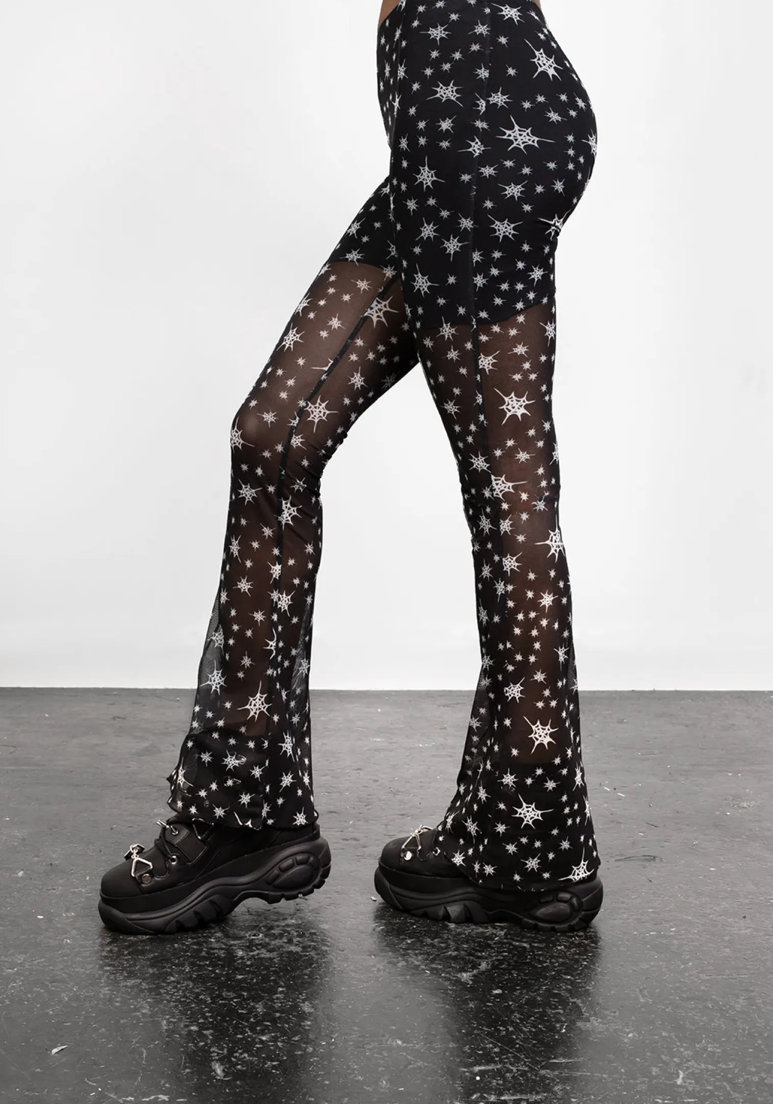 Ensnare Pintuck Flares