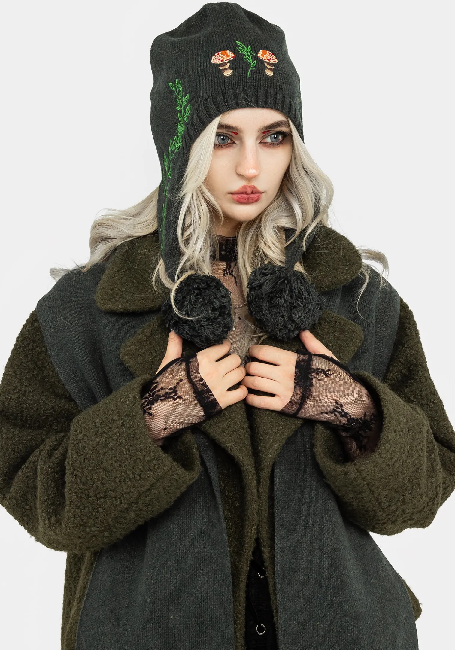 Fable Embroidered Bonnet Hat