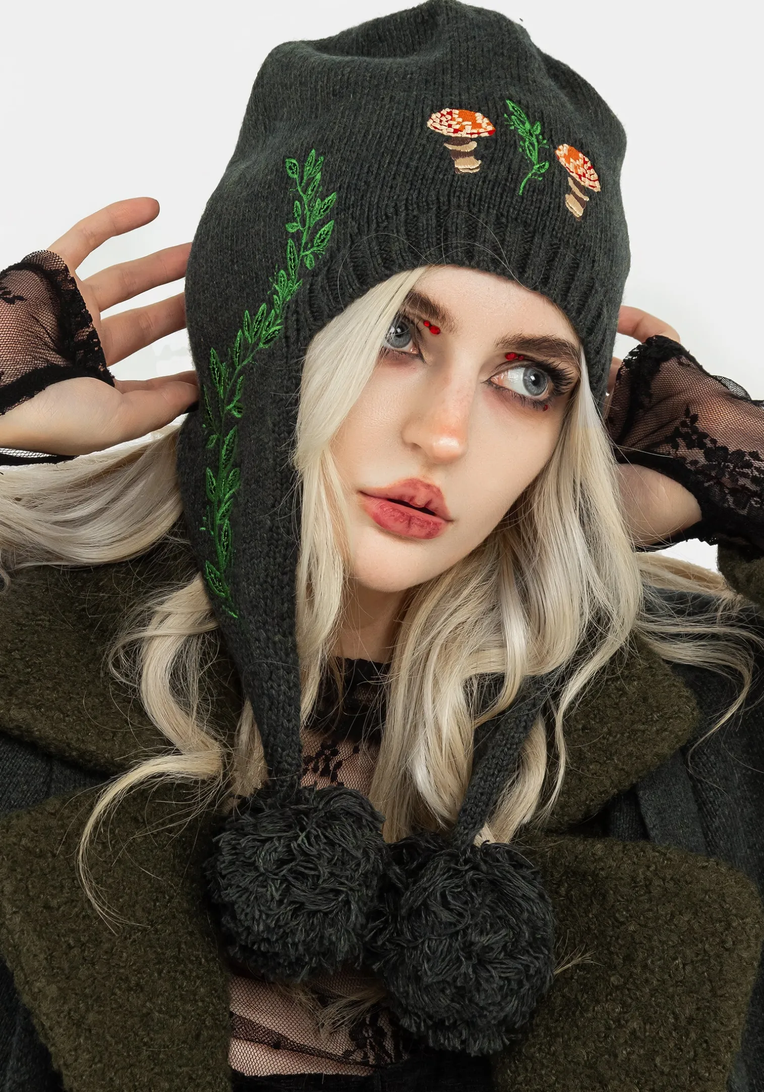 Fable Embroidered Bonnet Hat