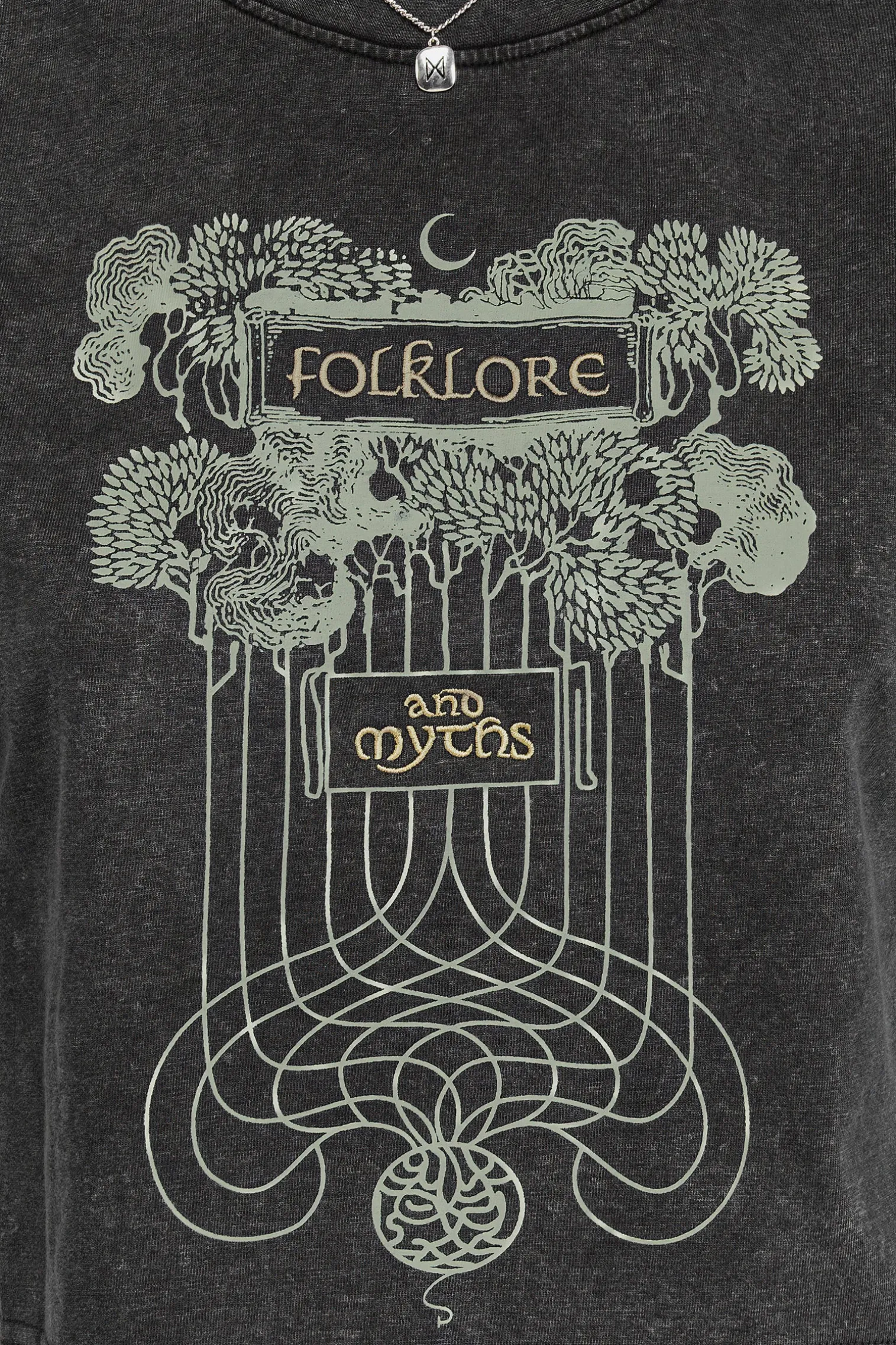 Folklore Boxy Crop T-shirt
