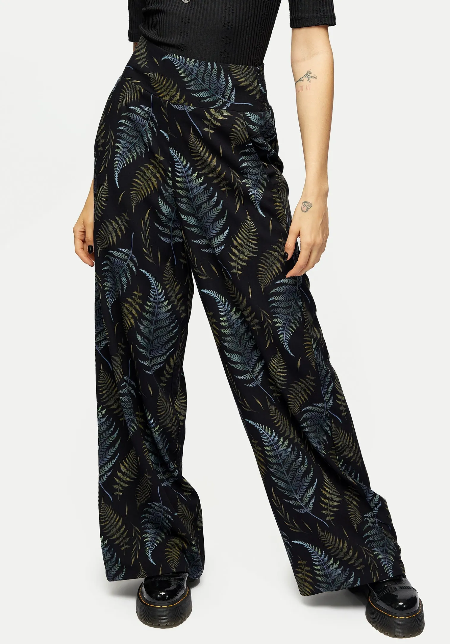 Frond Print Wide Leg Smocked Trouser