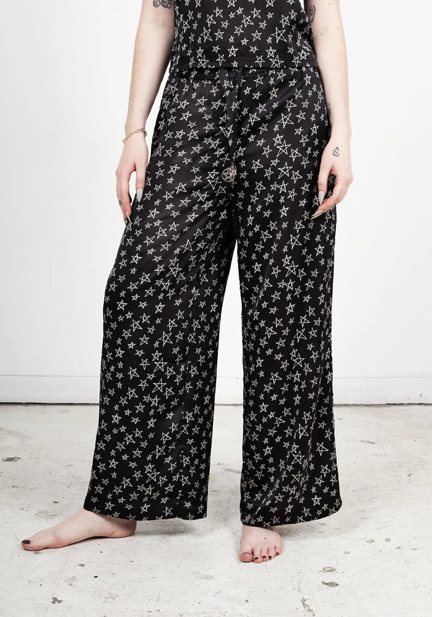 Hallow Pants