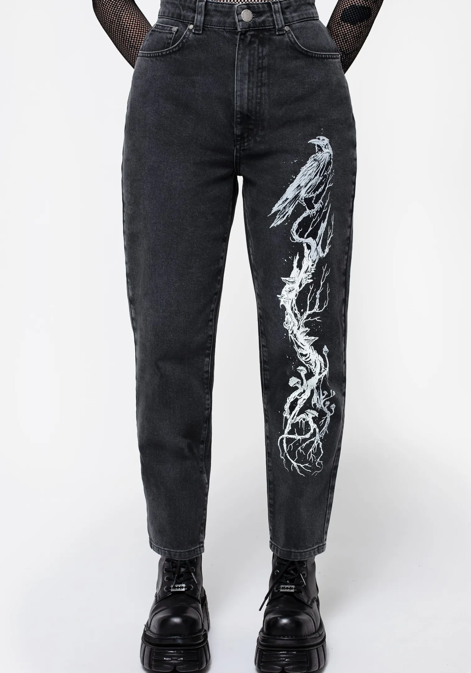 Korun Riddick Washed Mom Jeans