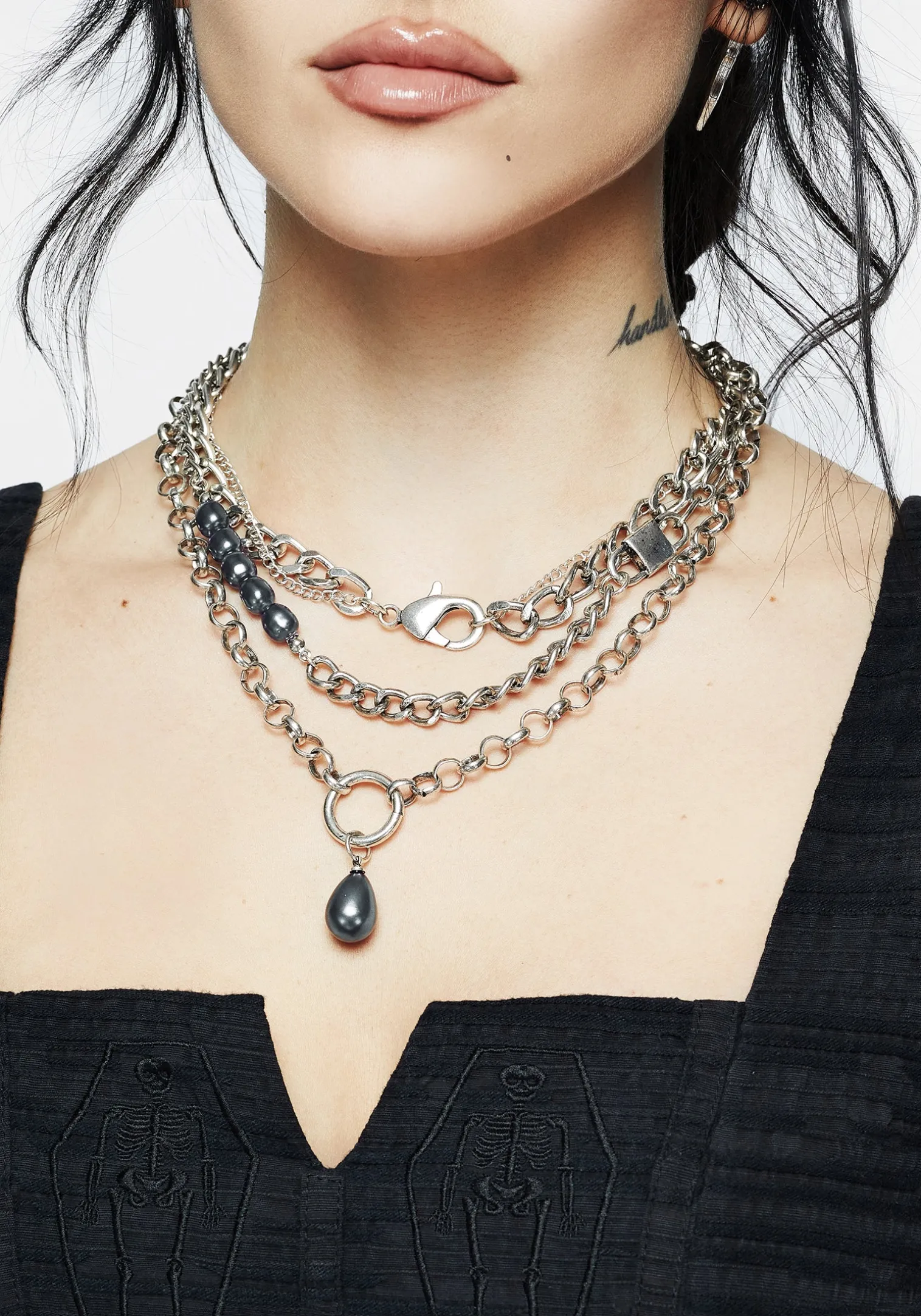 Leila Pearl Layered Necklace