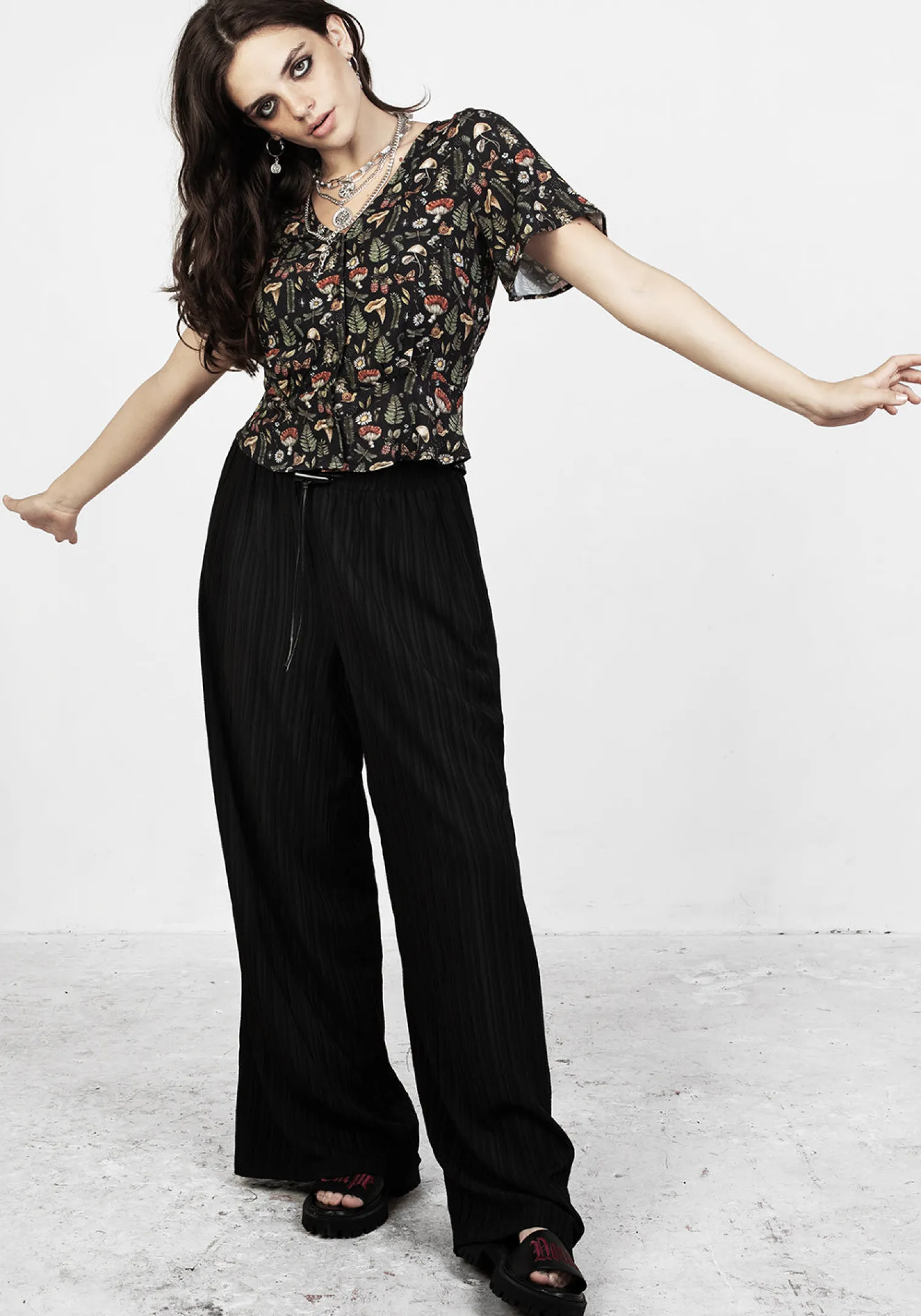 Luthien Button Up Top