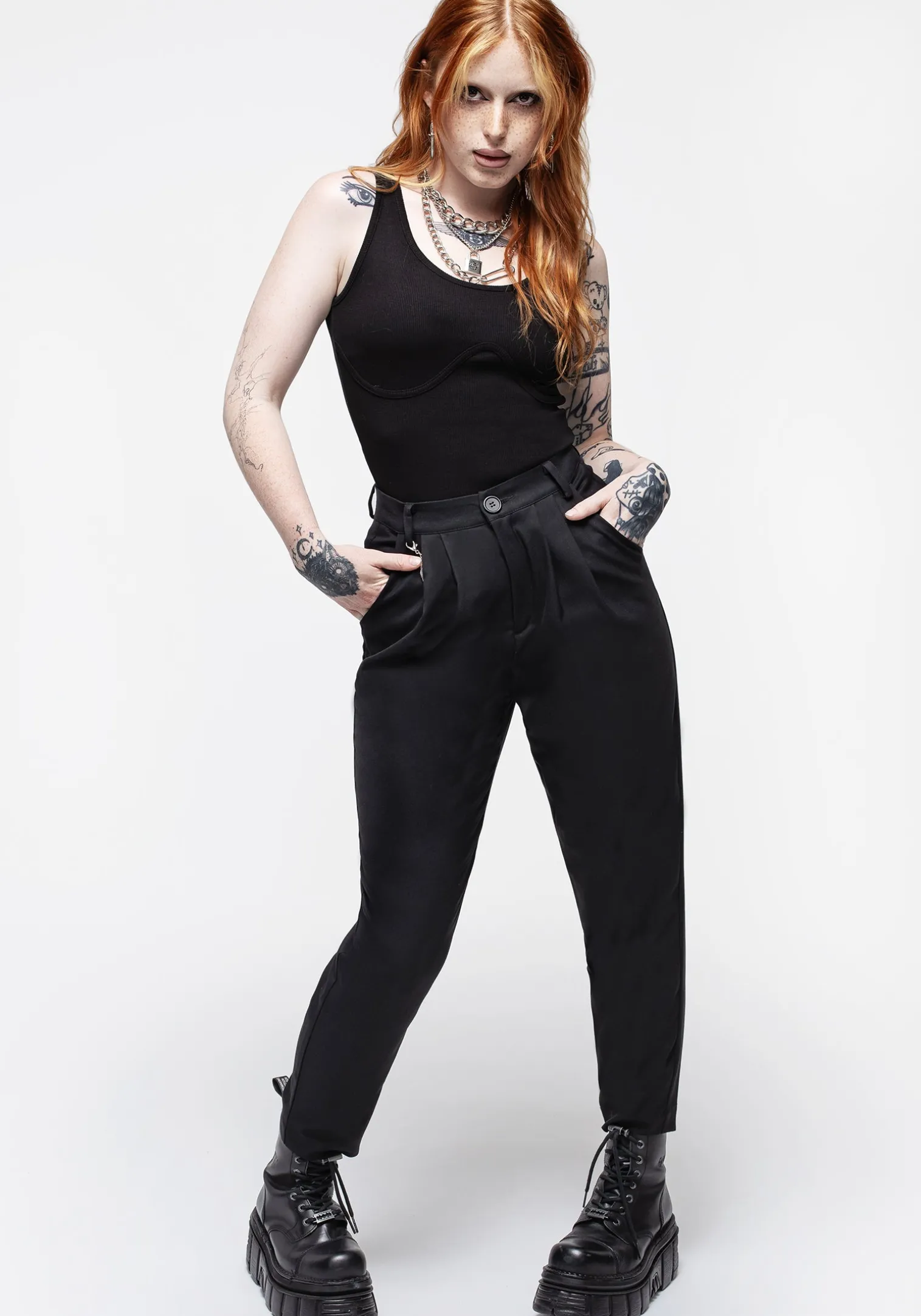 Malverde High Waist Tapered Trousers - Black