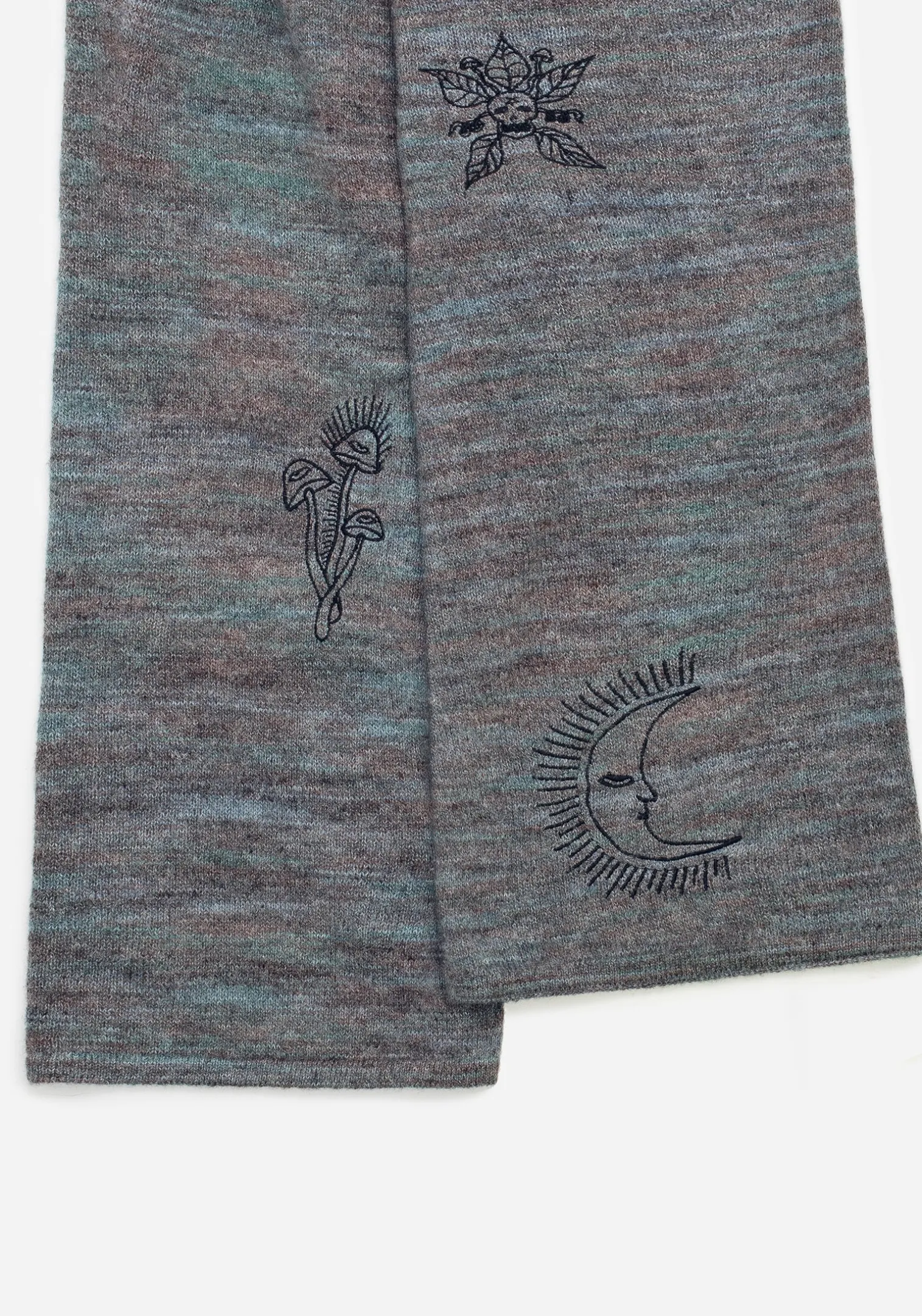 Mandragore Embroidered Knit Scarf