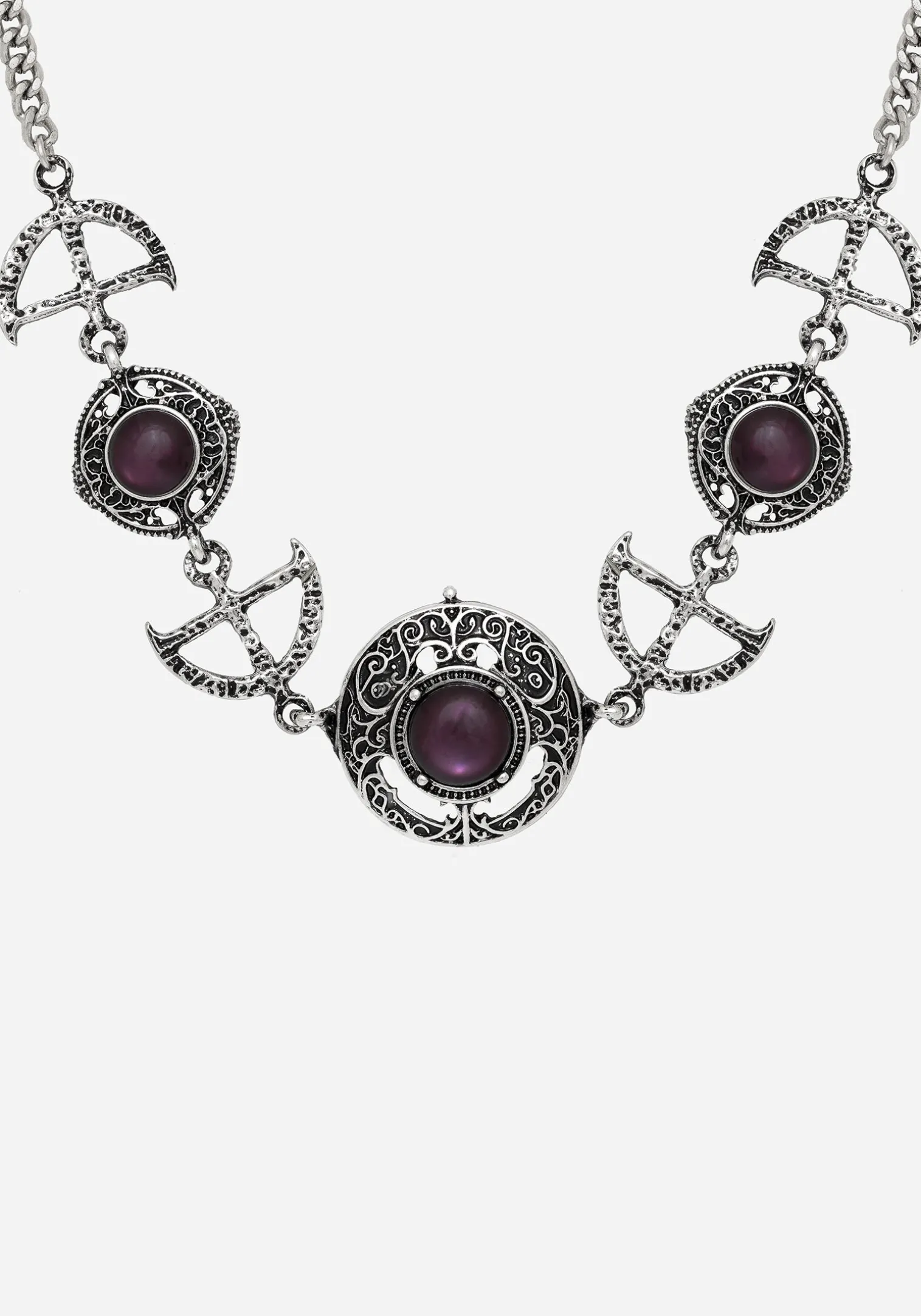 Manea Choker Necklace