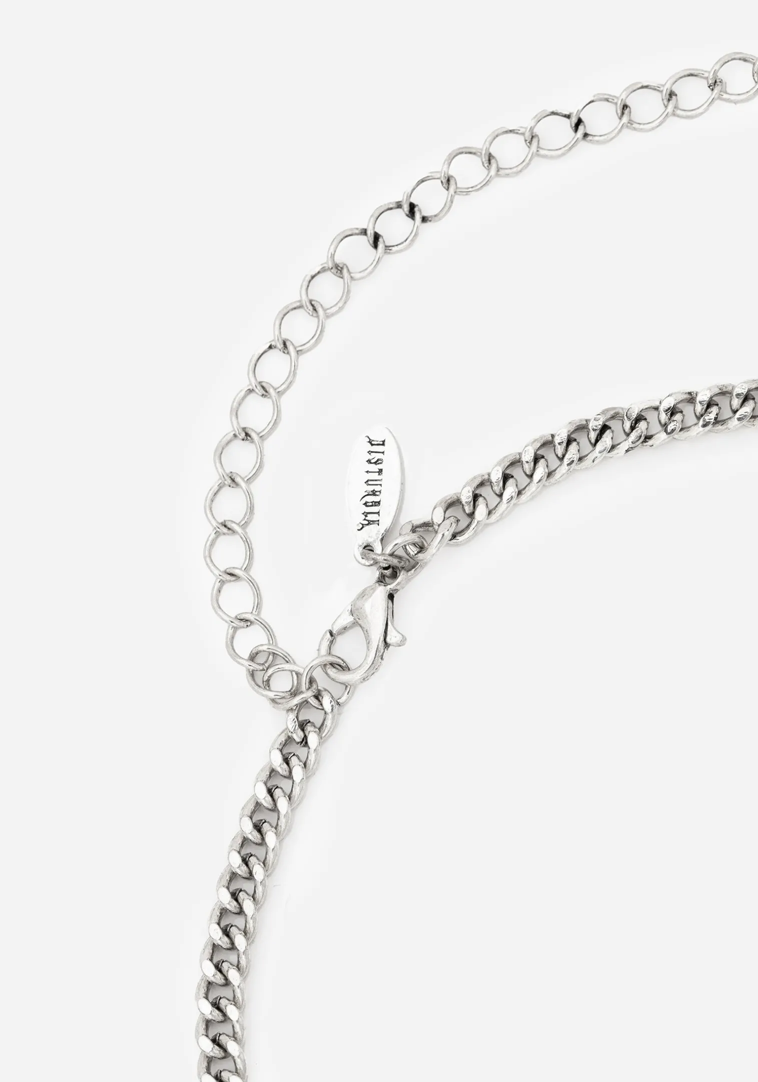 Manea Choker Necklace