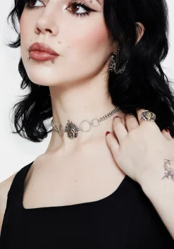 Marte Trapped Flower Choker