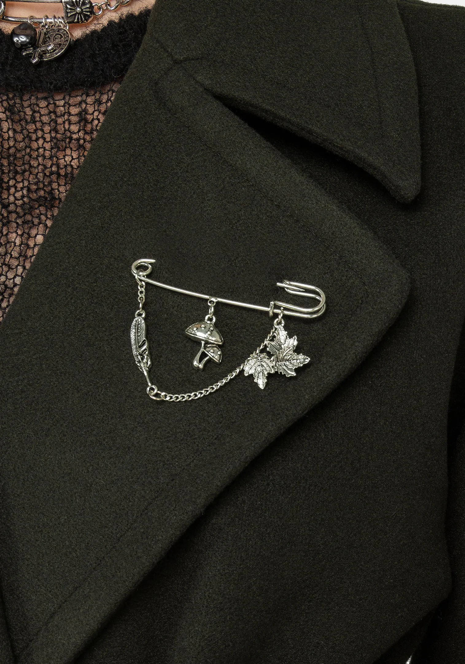 Meltdown Oversized Coat with Brooch - Green