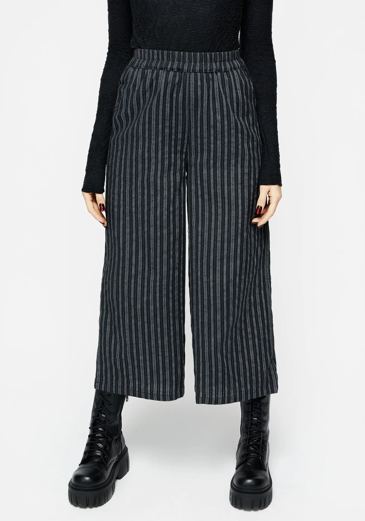 Memorantia Wide Leg Culottes
