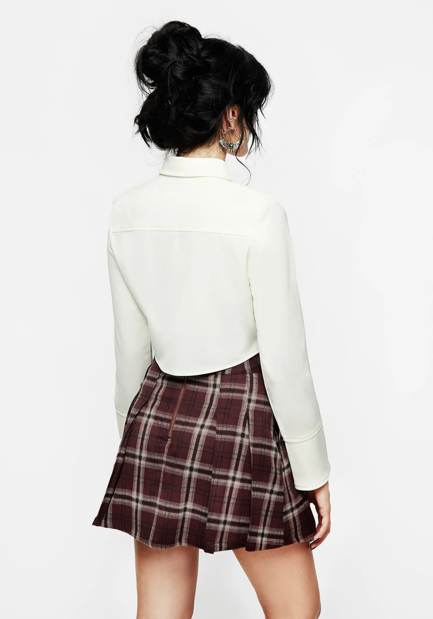 Mortmoth Chain Collared Crop Shirt