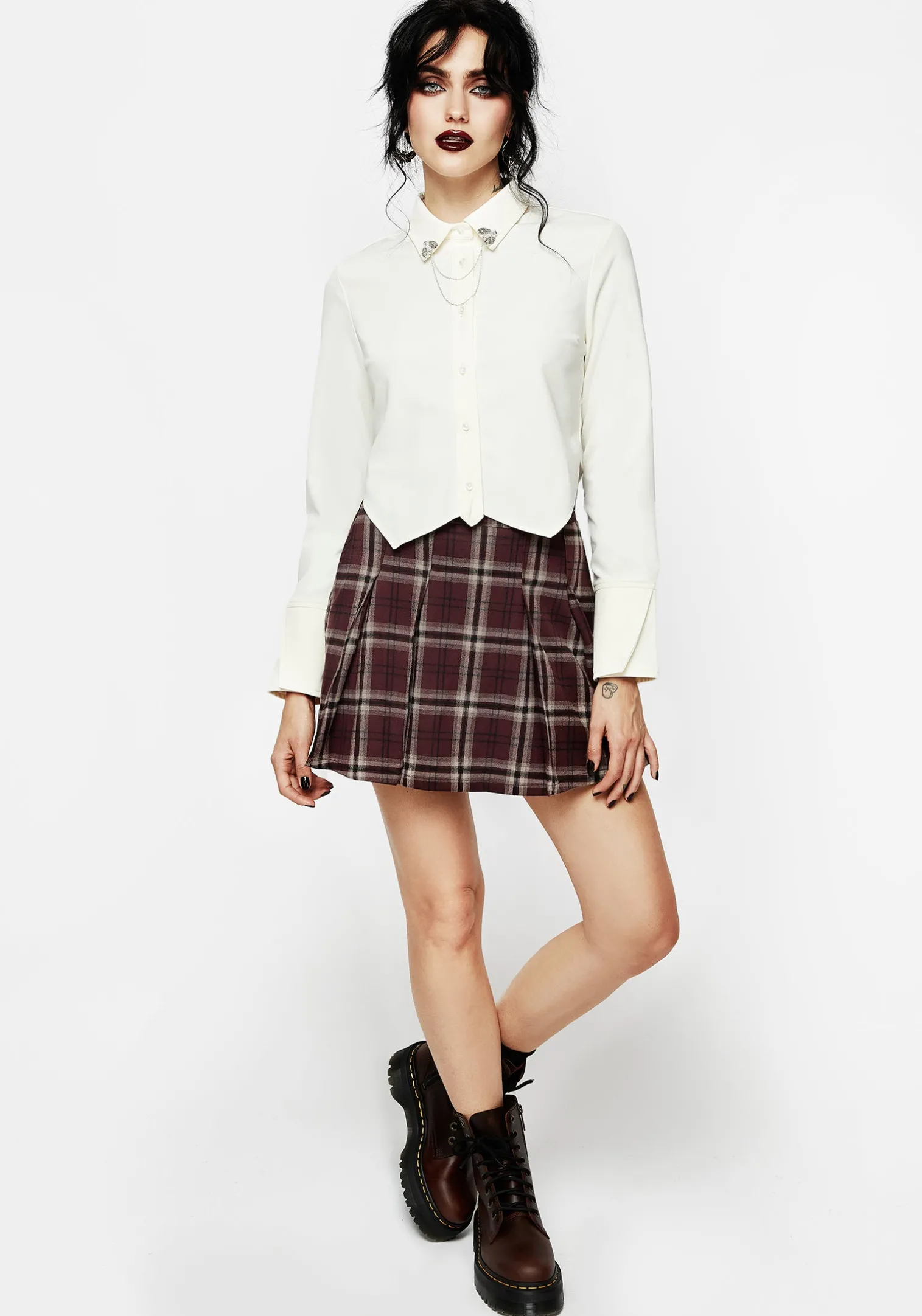 Mortmoth Chain Collared Crop Shirt