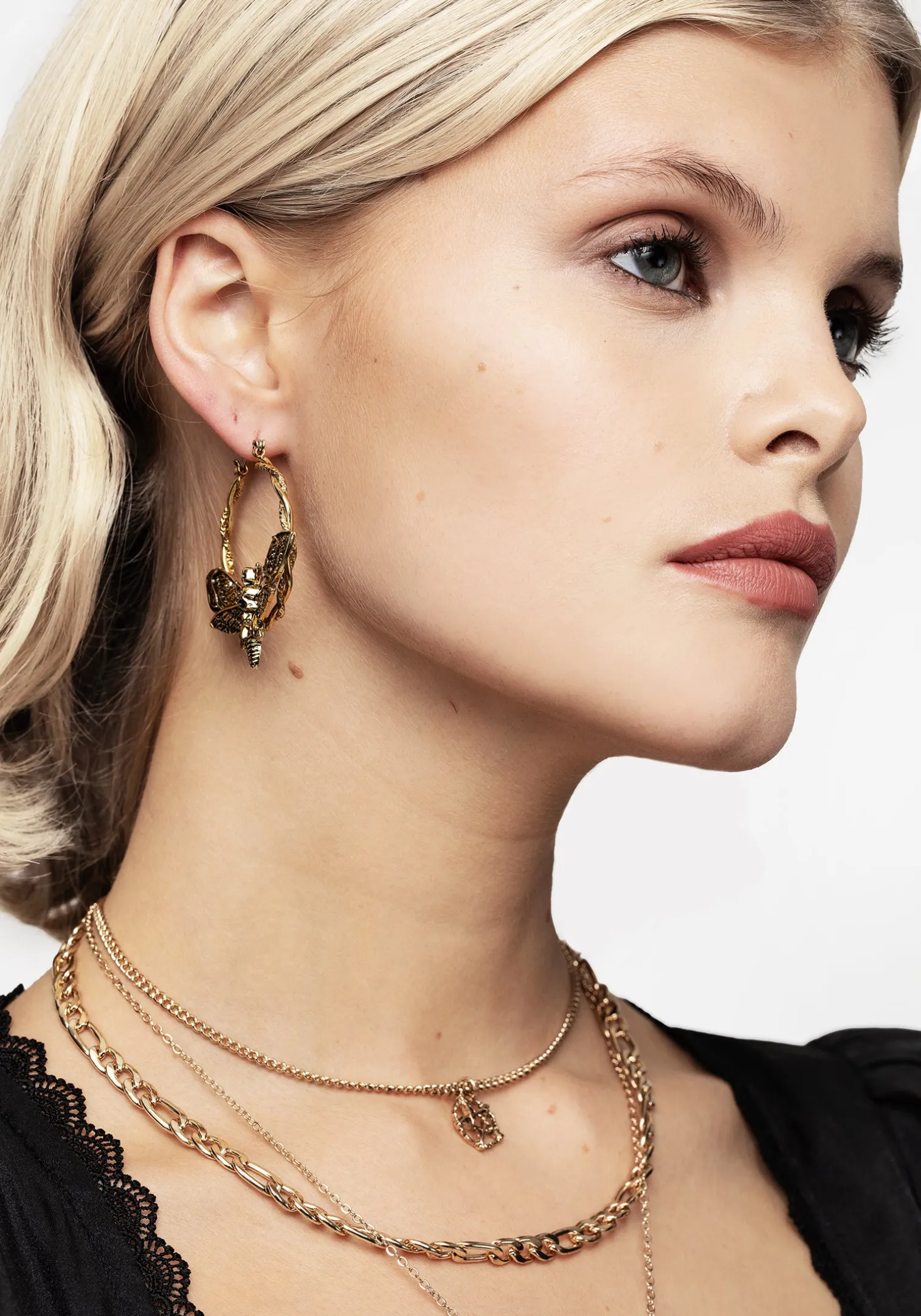 Mortmoth Hoop Earring - Gold