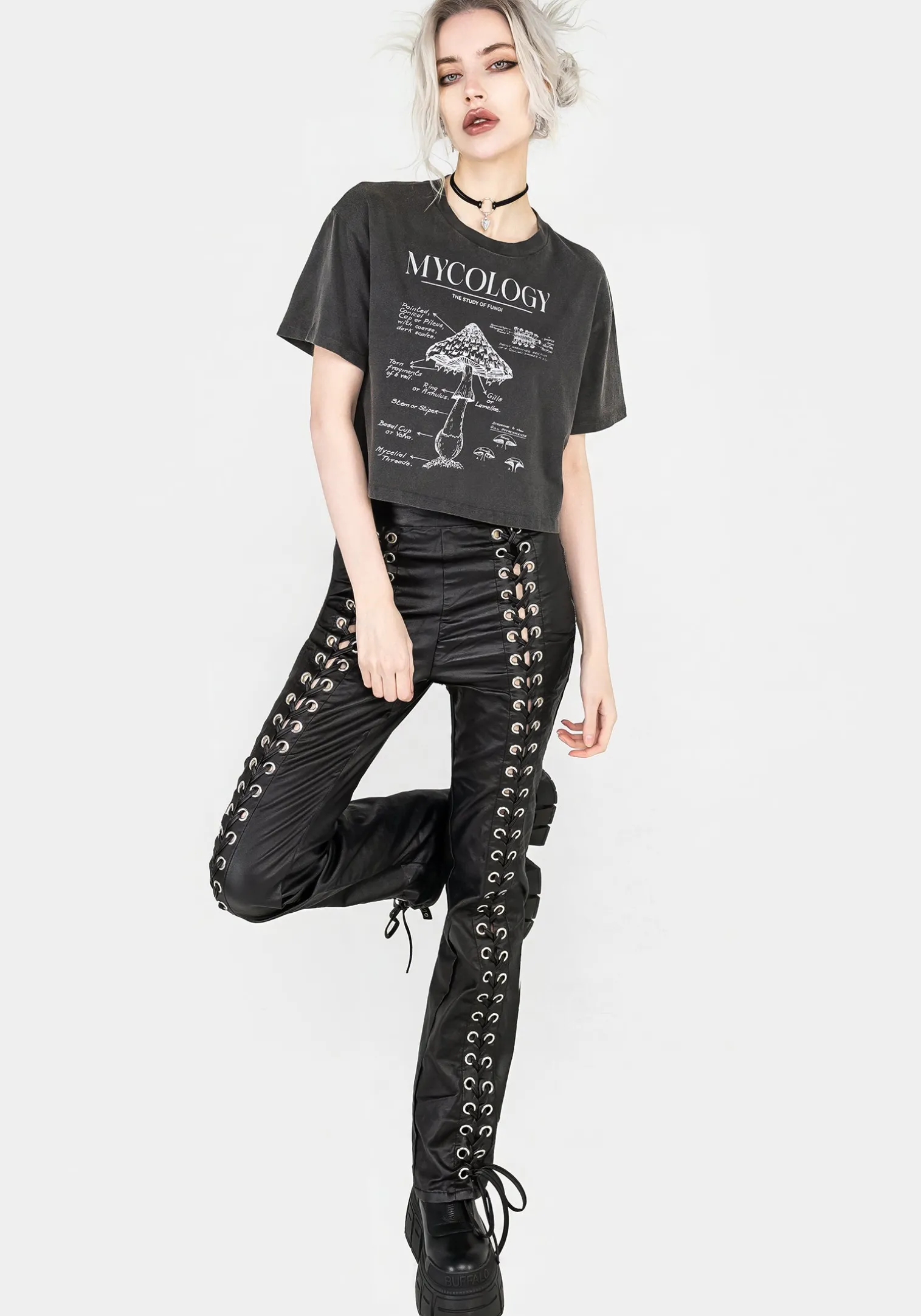 Mycology Boxy Crop T-shirt