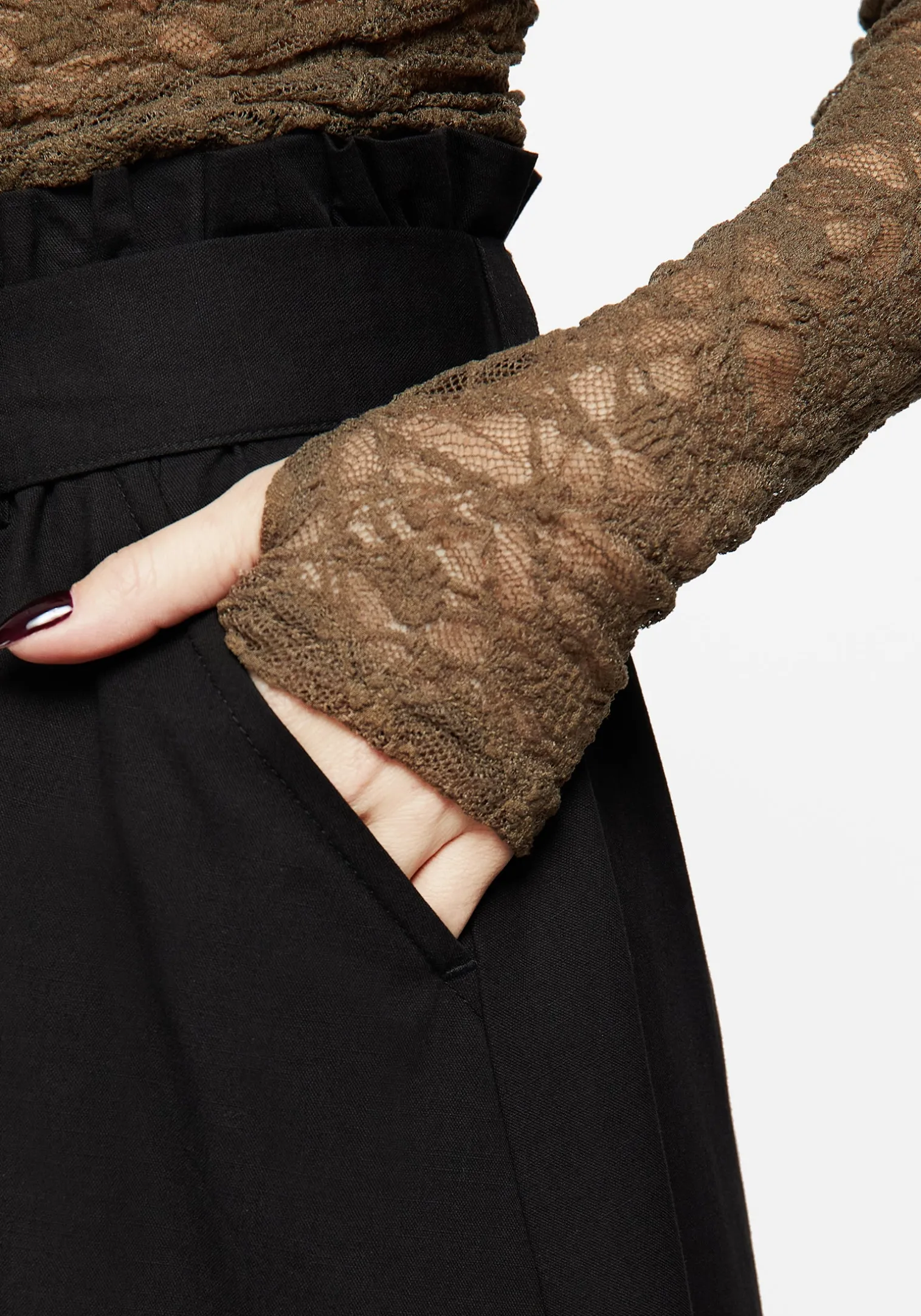 Myrtle Floral Lace Long Sleeve Top