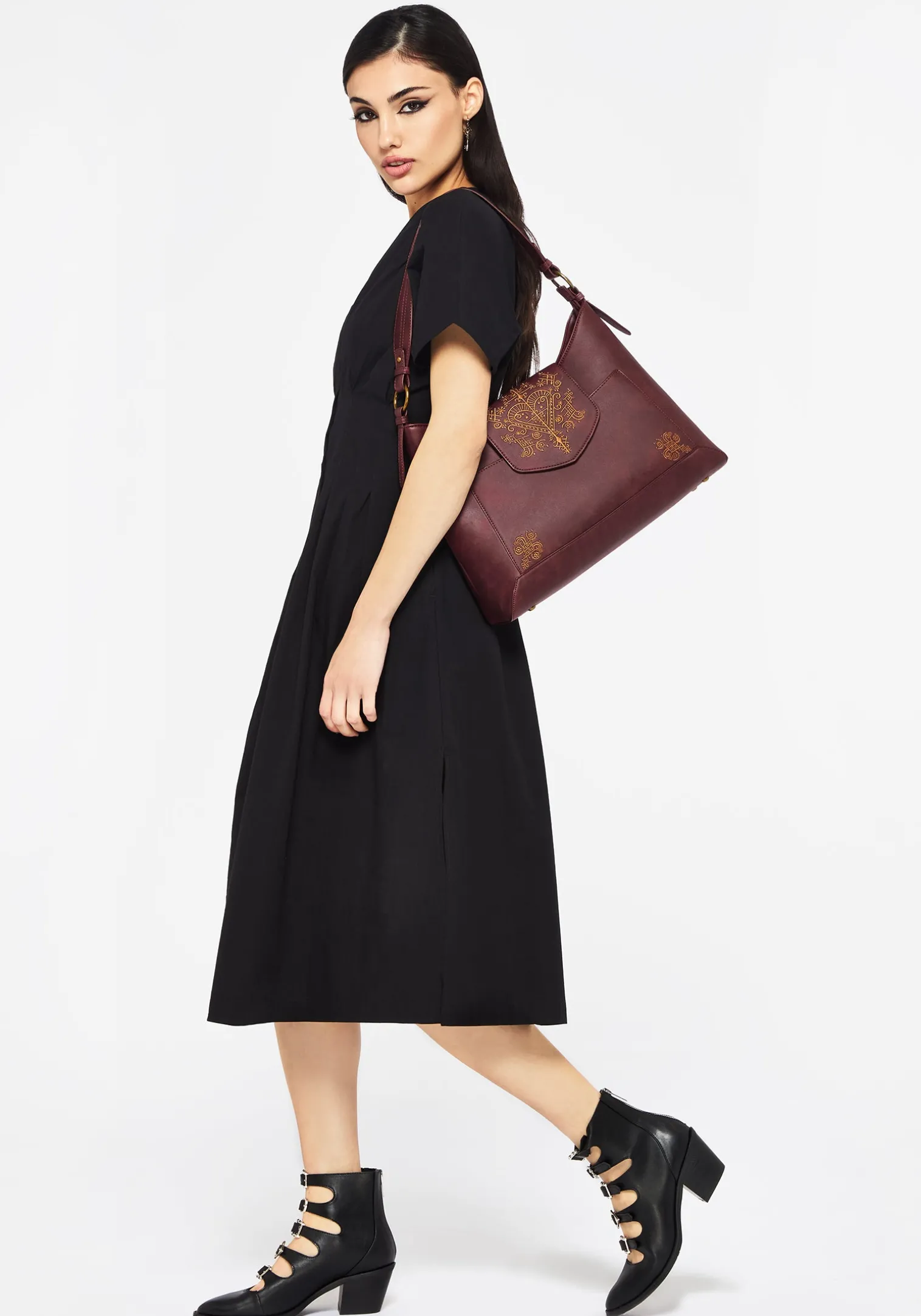 Neriene Embroidered Slouchy Shoulder Bag