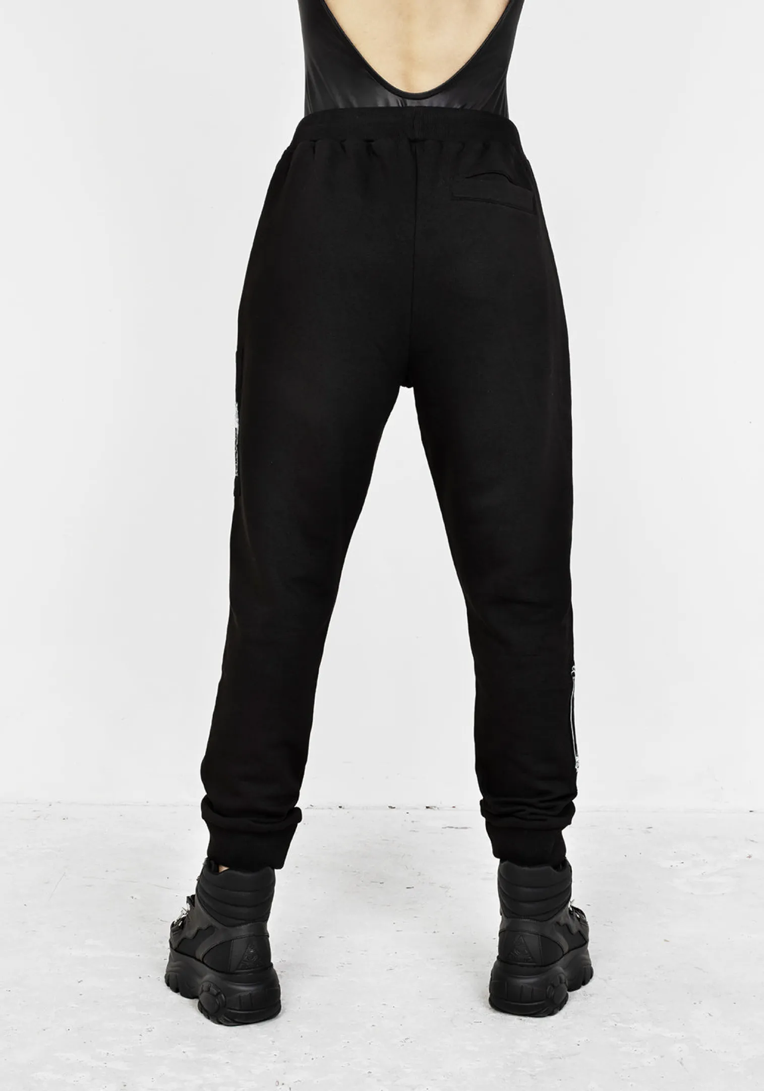 NIGHTGUARD Sweatpants