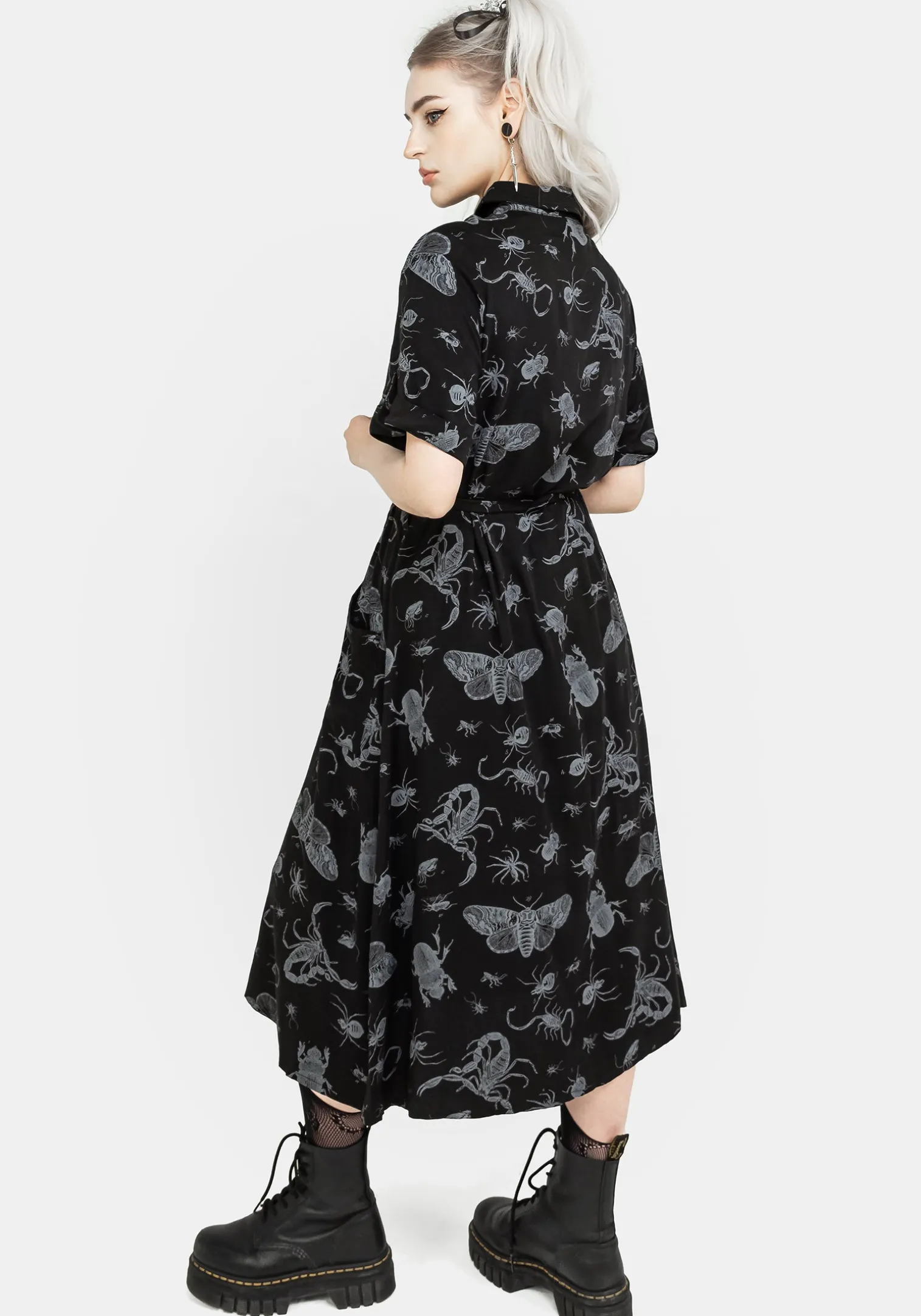 Parasite Bugs Short Sleeve Midi Shirt Dress - Black