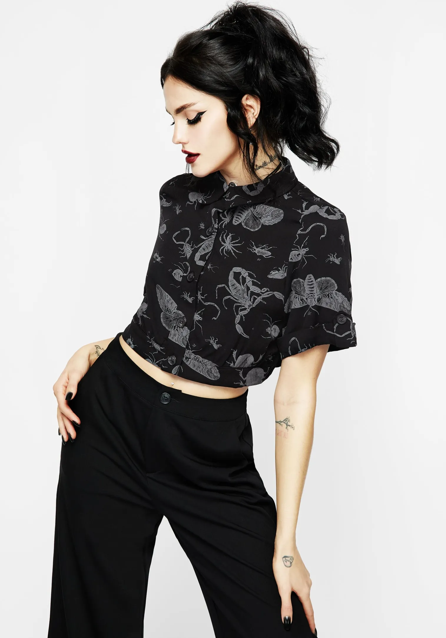 Parasite Bugs Short Sleeve Crop Shirt - Black