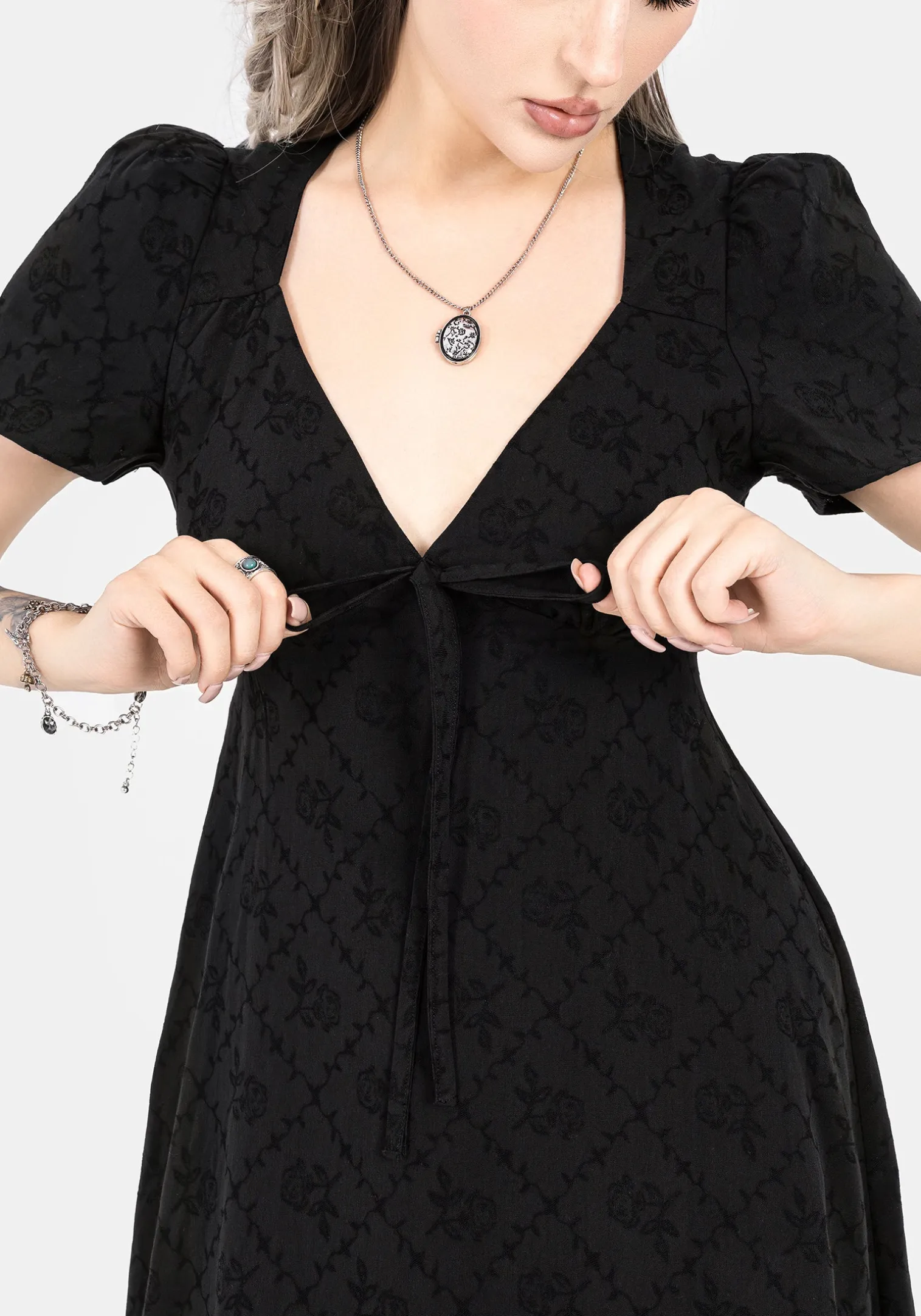 Polgara Floral Jacquard Midaxi Dress
